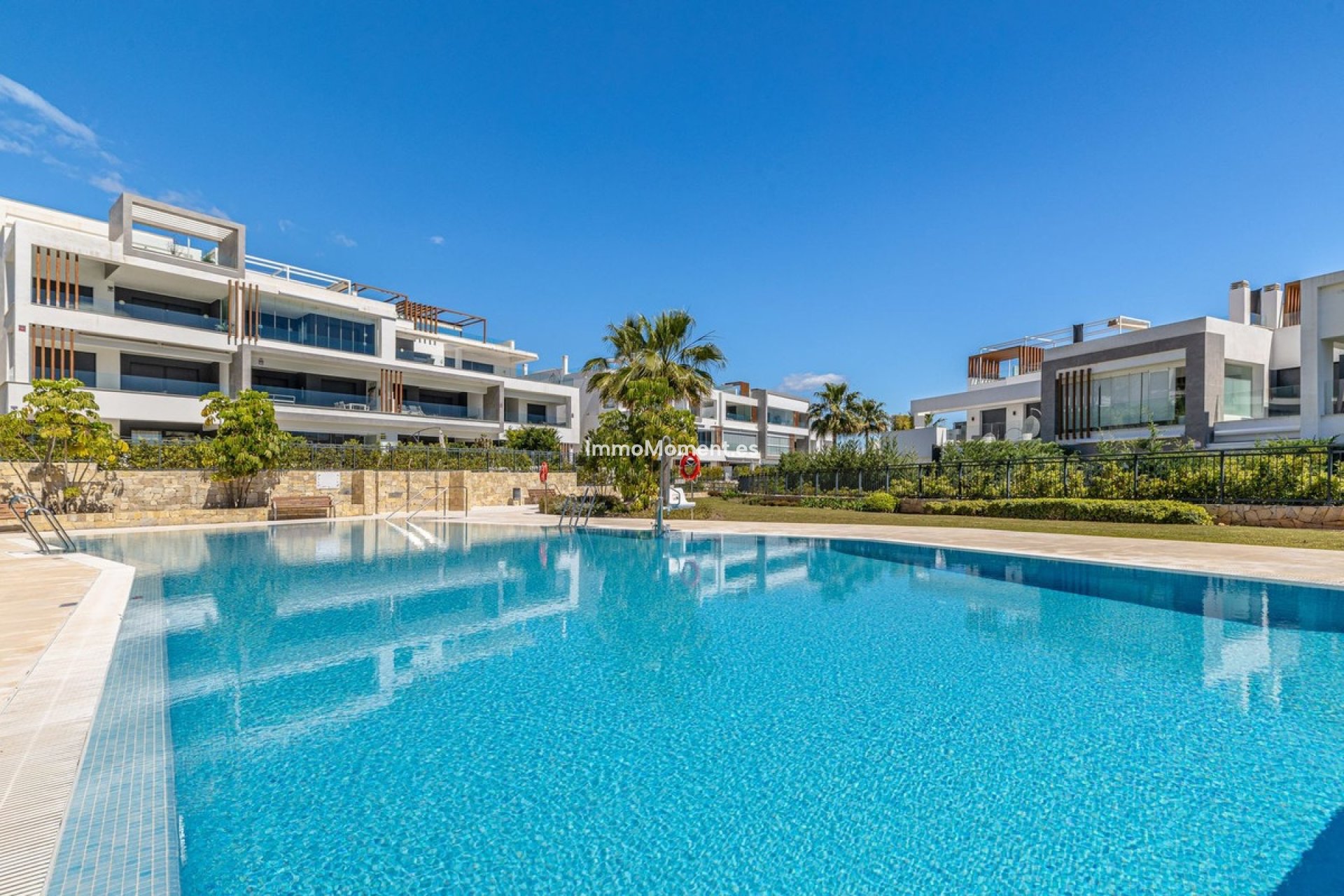 Reventa - Apartamento - Estepona  - Cancelada