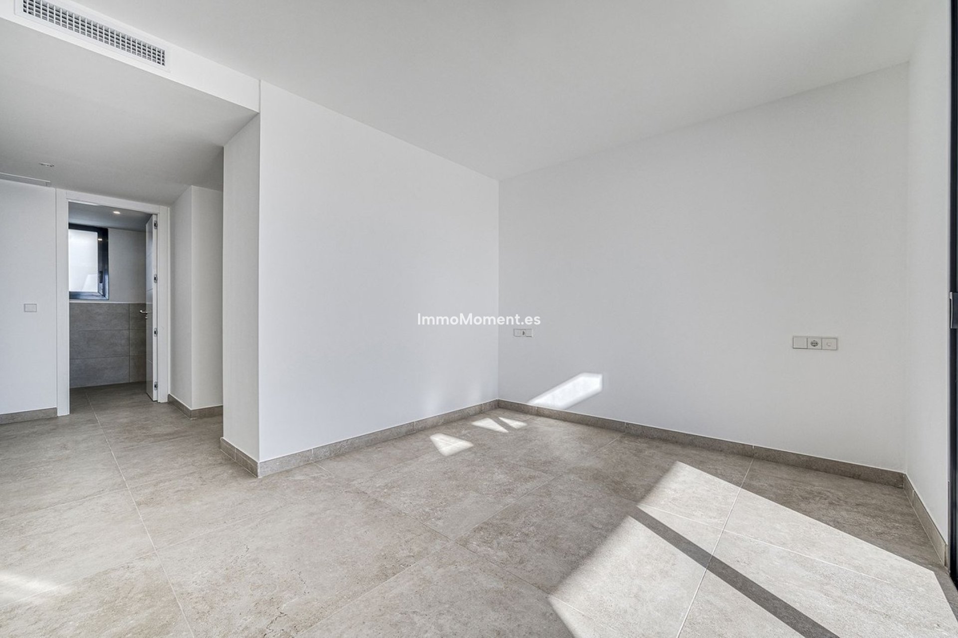 Reventa - Apartamento - Estepona  - Cancelada