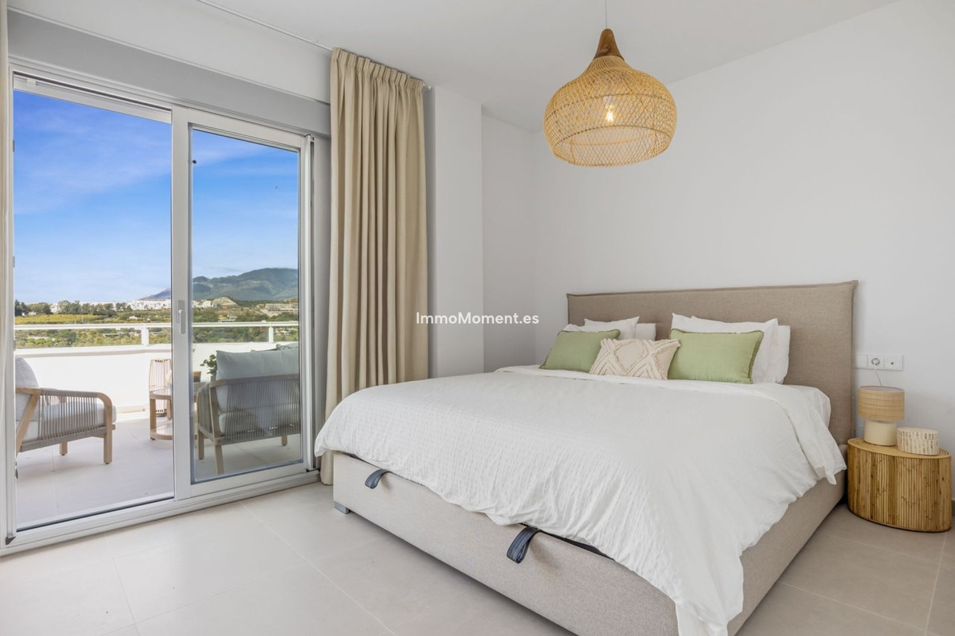 Reventa - Apartamento - Estepona  - Cancelada