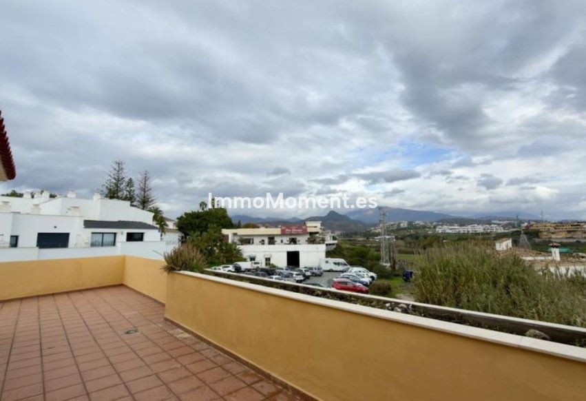 Reventa - Apartamento - Estepona  - Cancelada