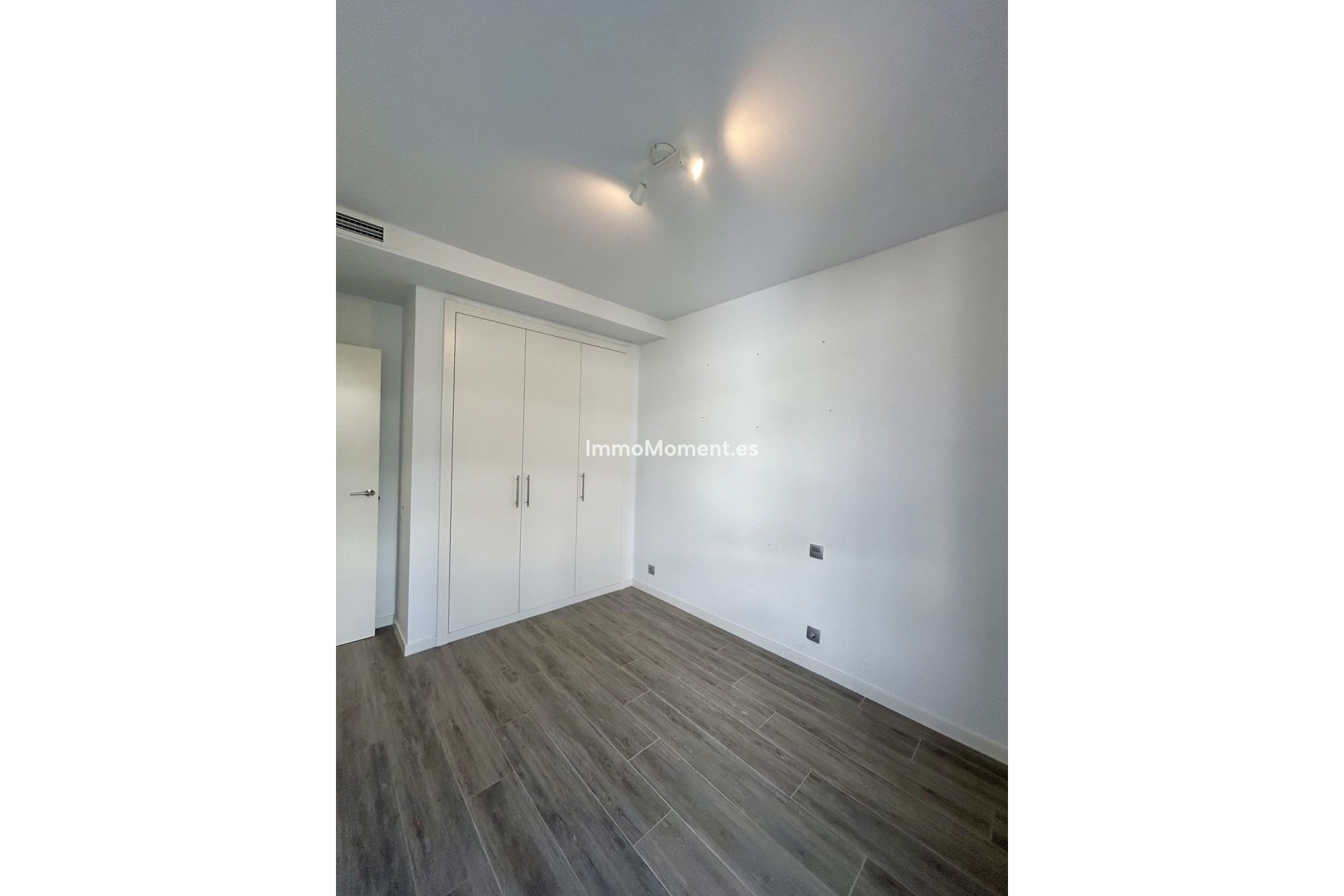 Reventa - Apartamento - Estepona  - Cancelada