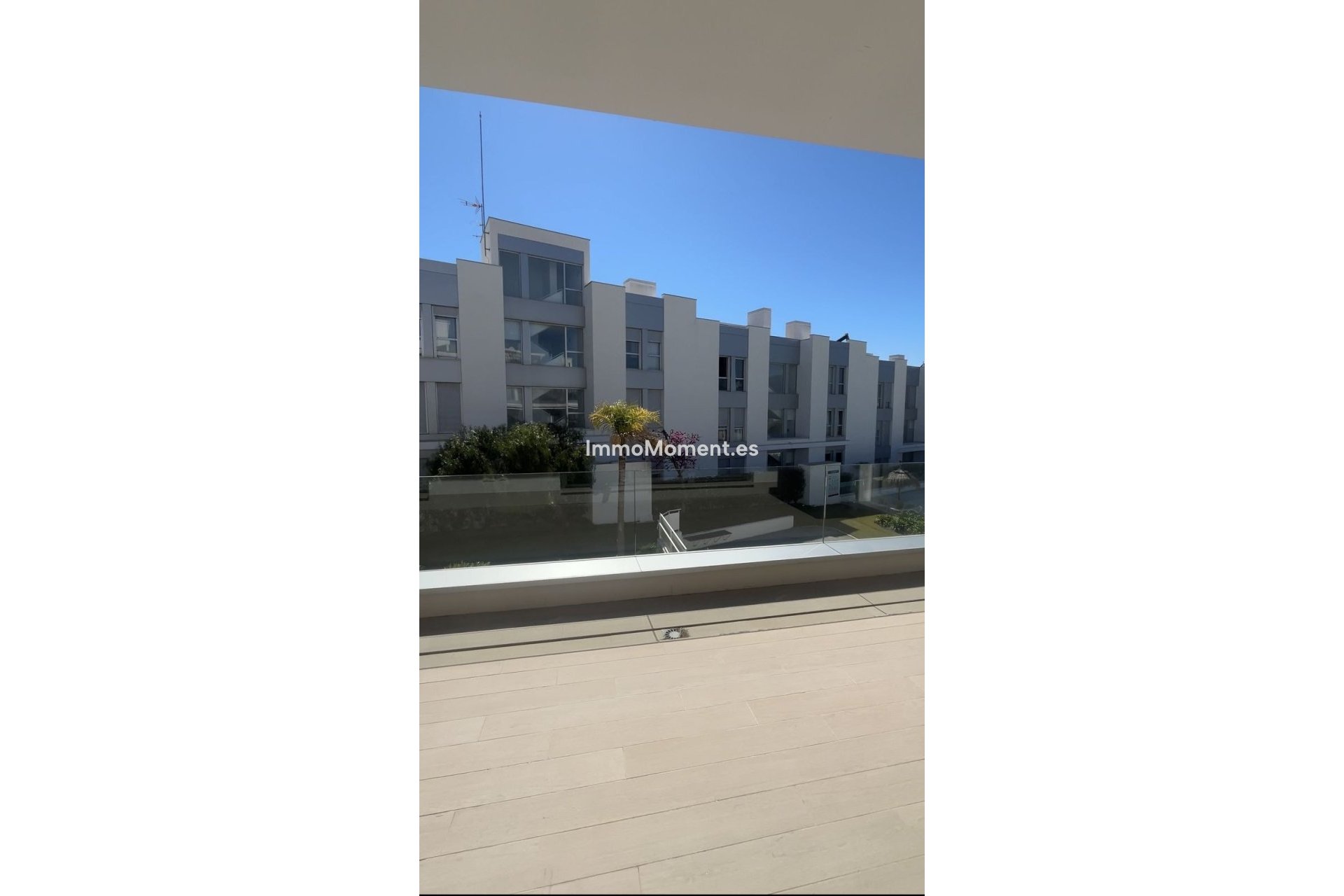 Reventa - Apartamento - Estepona  - Cancelada