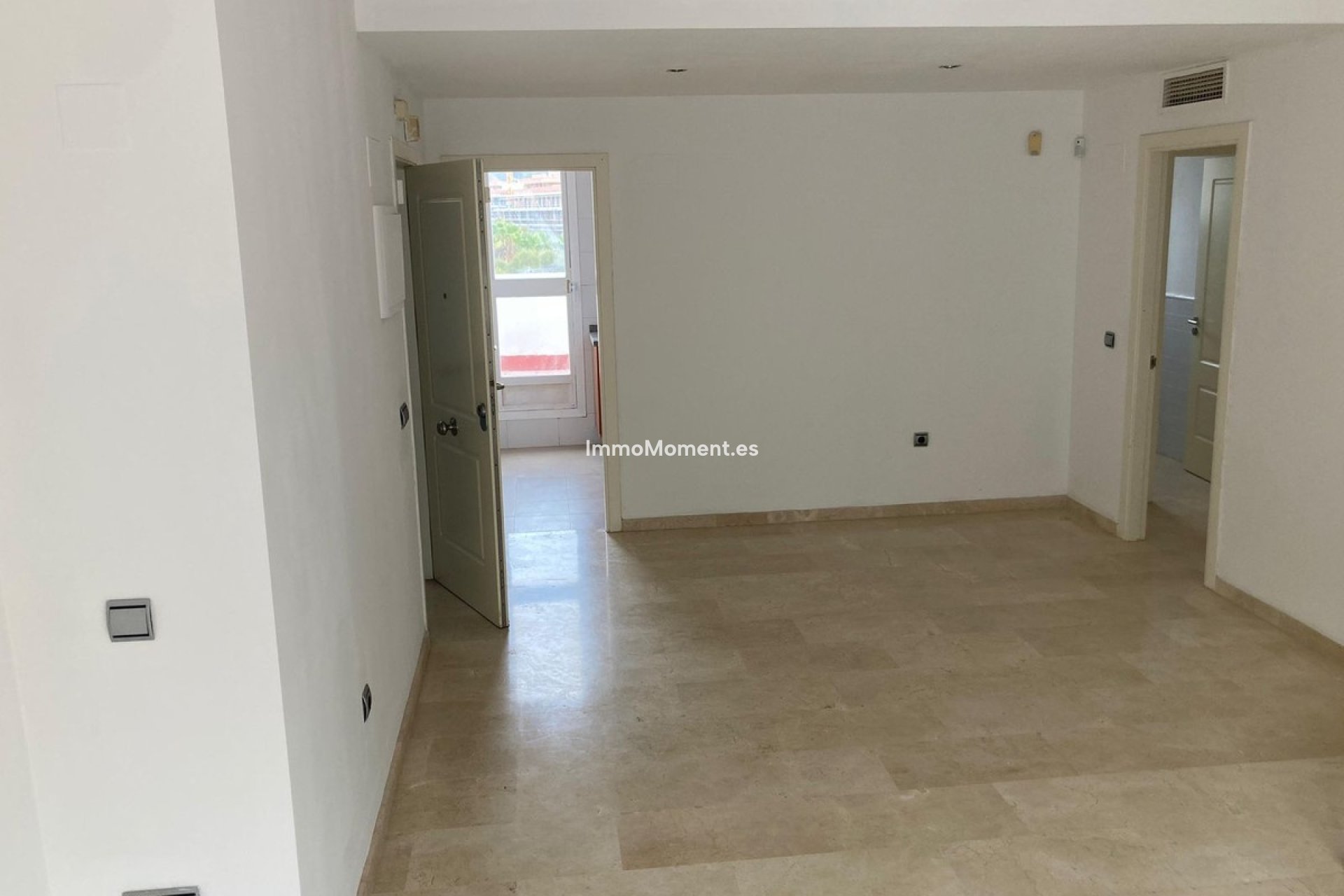 Reventa - Apartamento - Estepona  - Cancelada