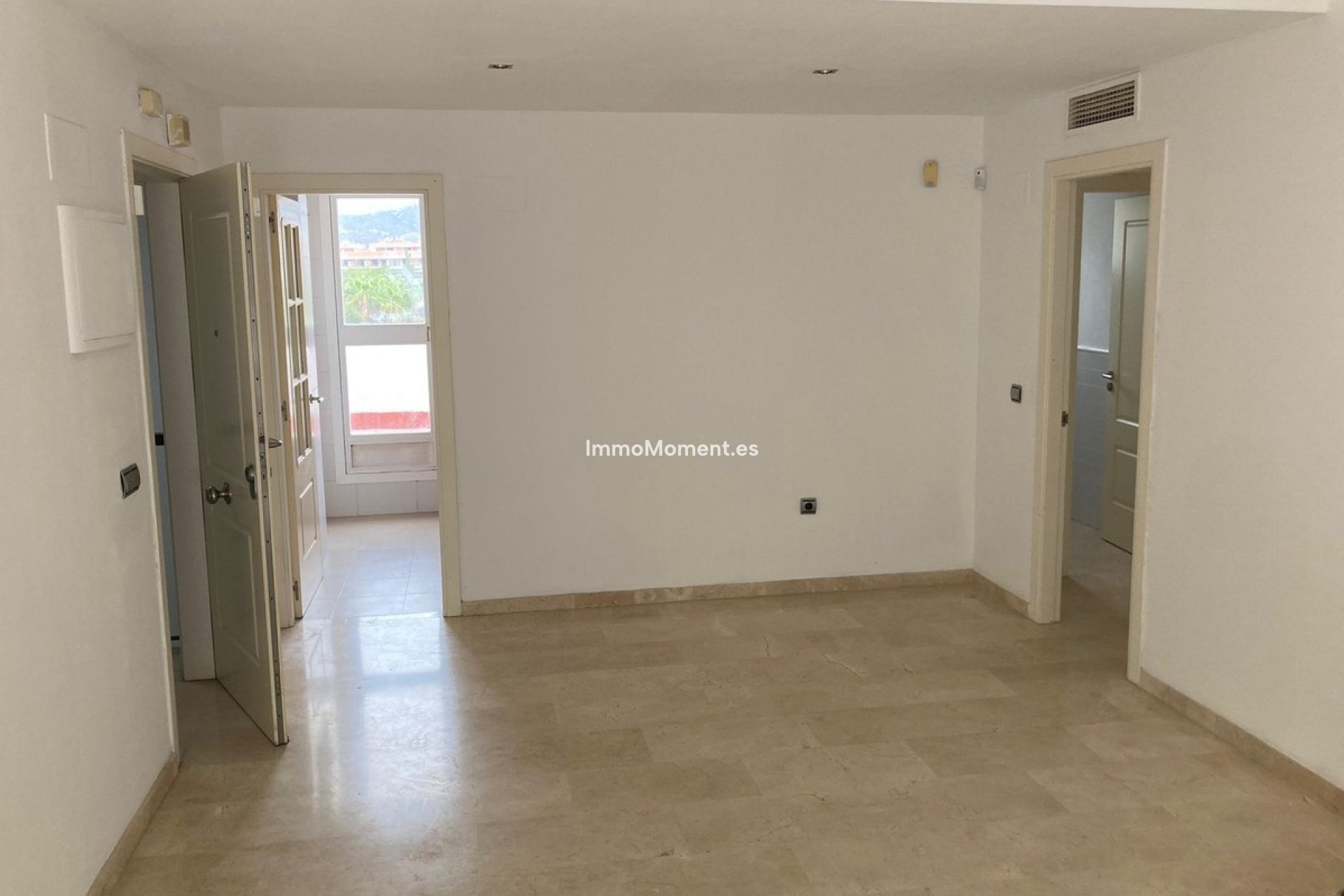 Reventa - Apartamento - Estepona  - Cancelada