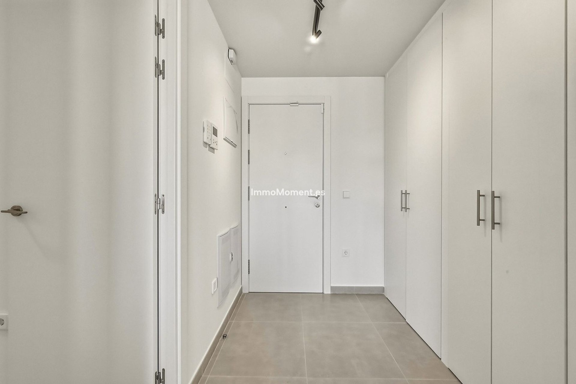 Reventa - Apartamento - Estepona  - Cancelada