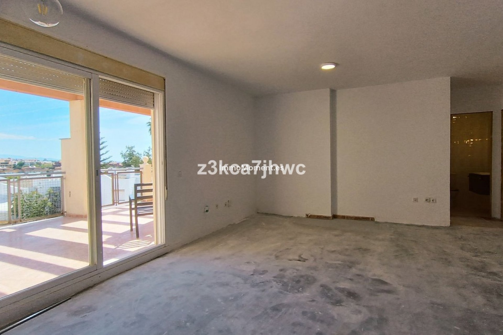 Reventa - Apartamento - Estepona  - Cancelada