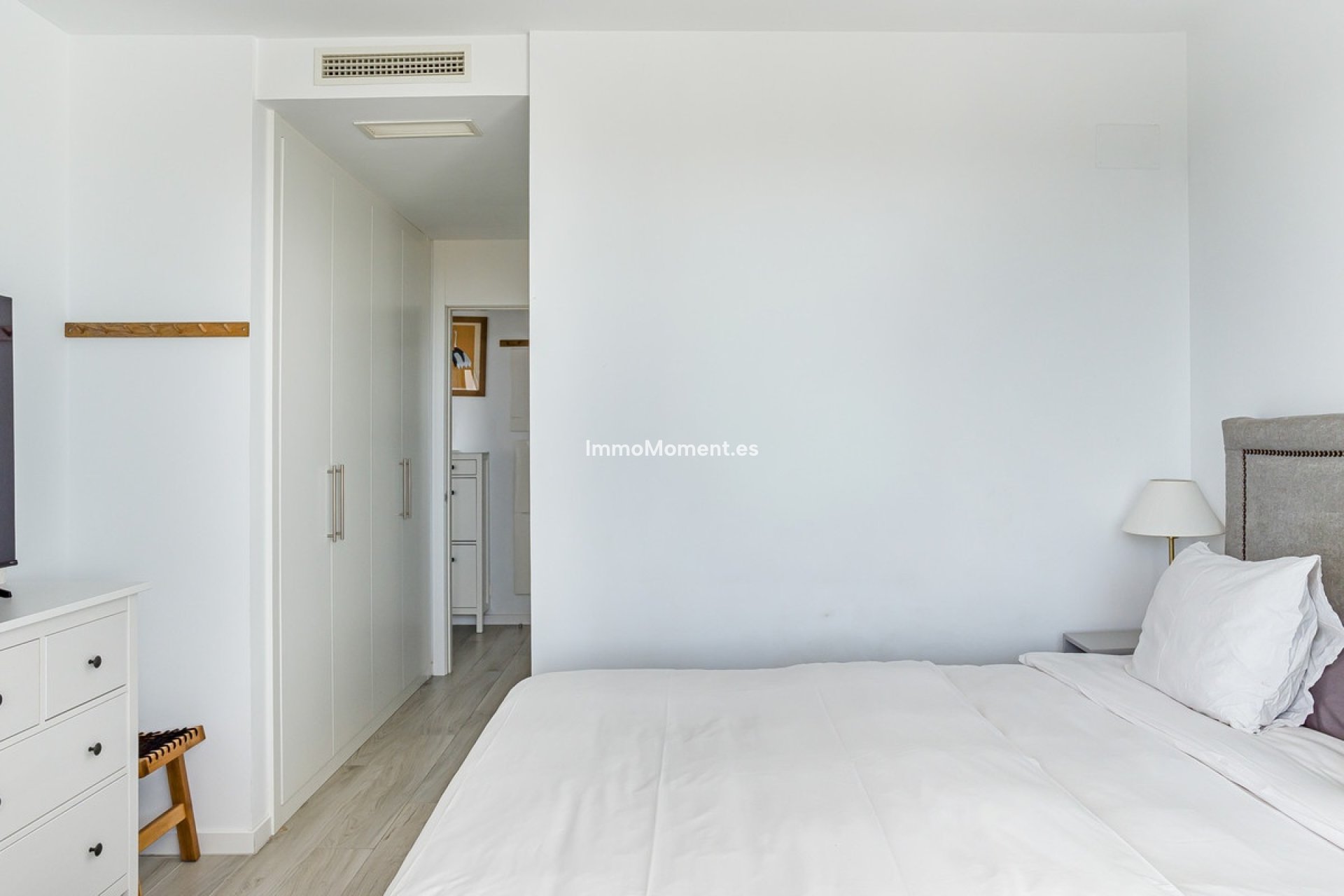 Reventa - Apartamento - Estepona  - Cancelada