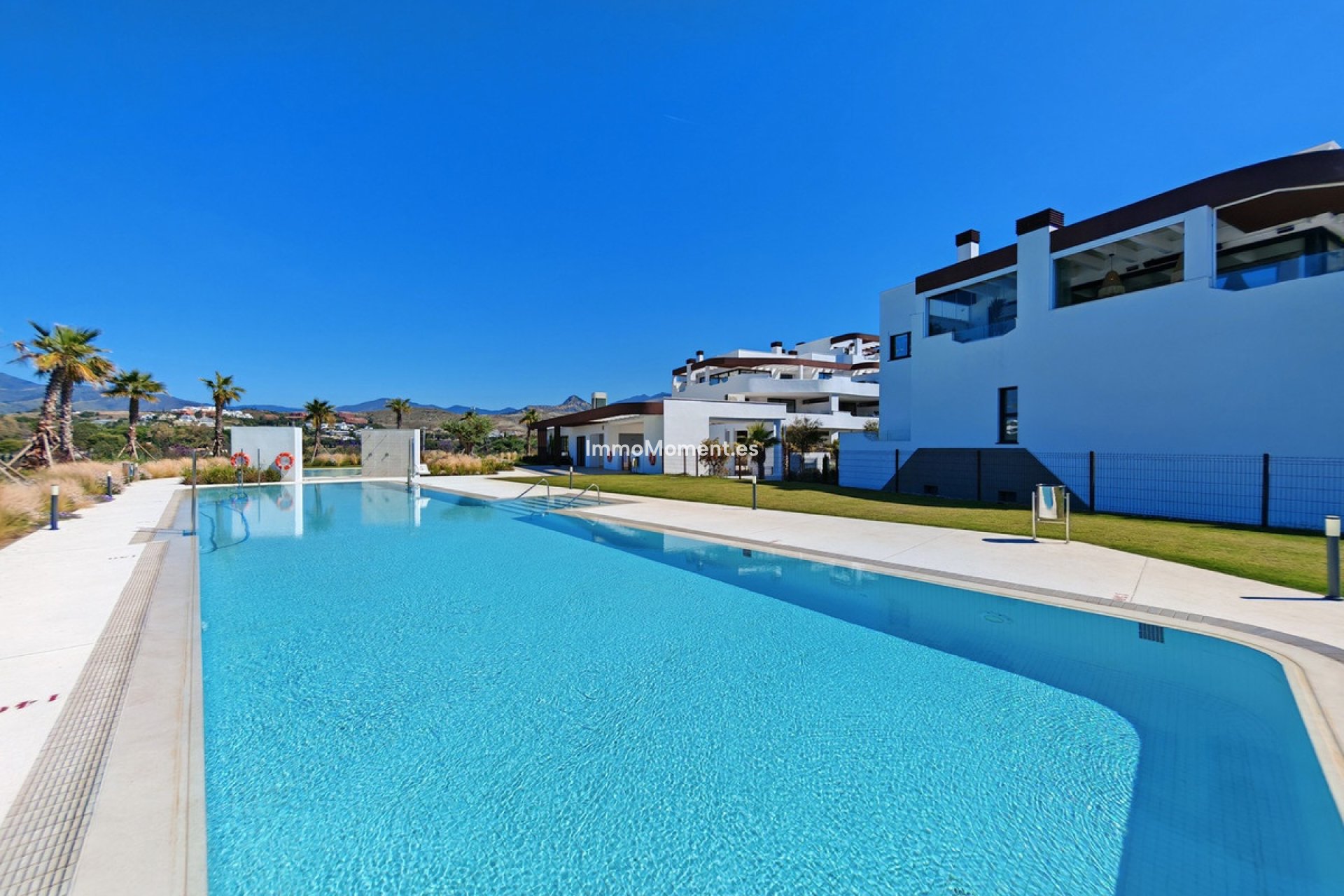 Reventa - Apartamento - Estepona  - Cancelada