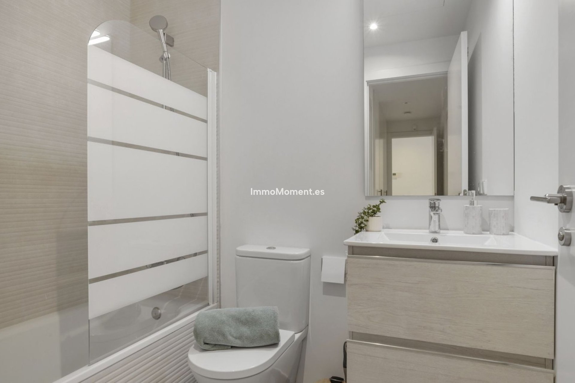 Reventa - Apartamento - Estepona  - Cancelada