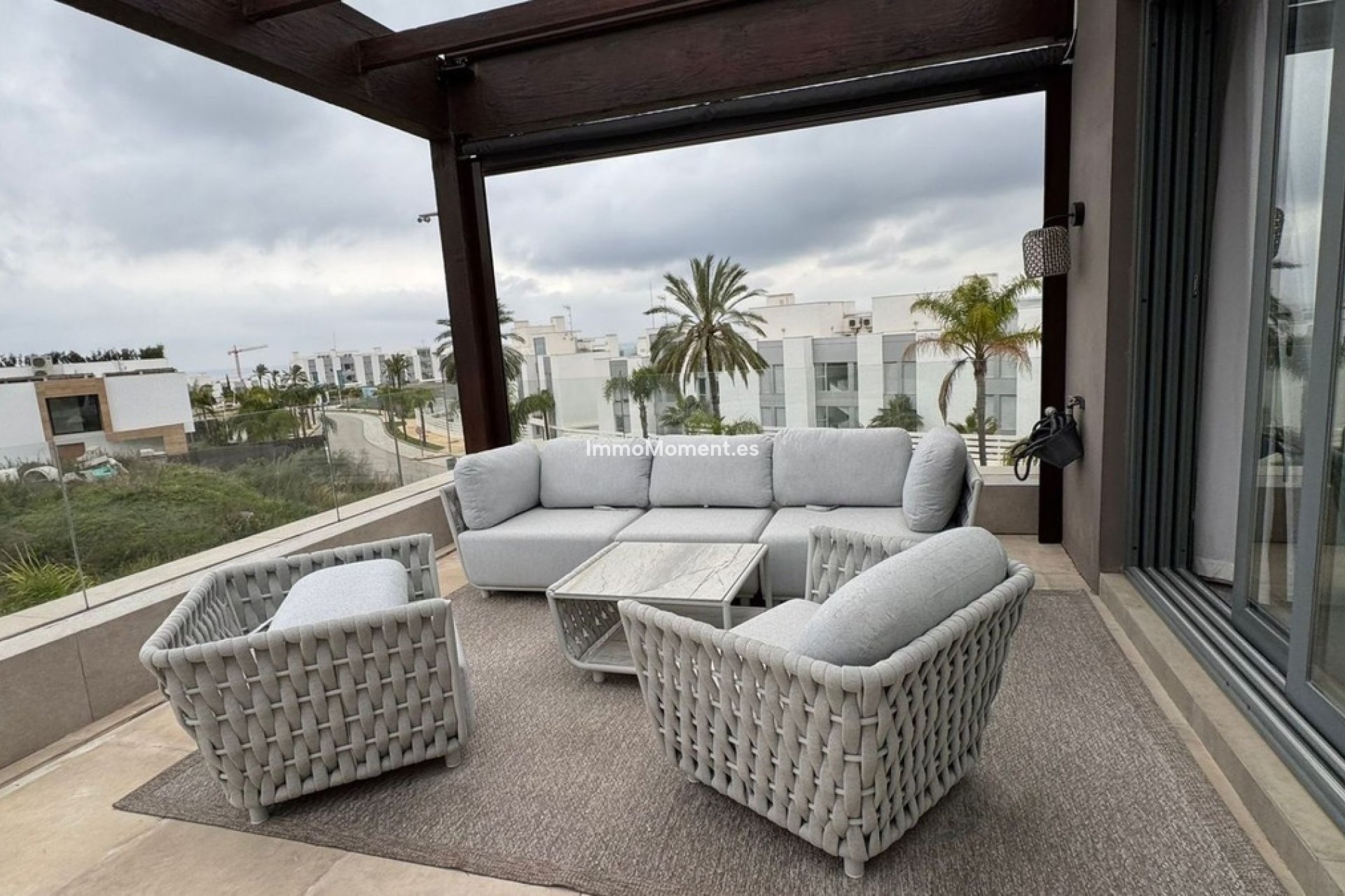 Reventa - Apartamento - Estepona  - Cancelada
