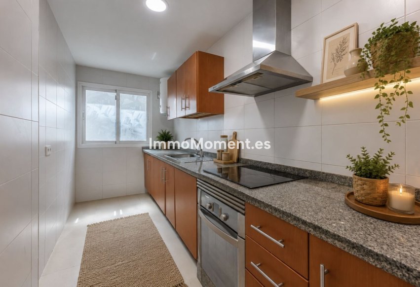 Reventa - Apartamento - Estepona  - Cancelada