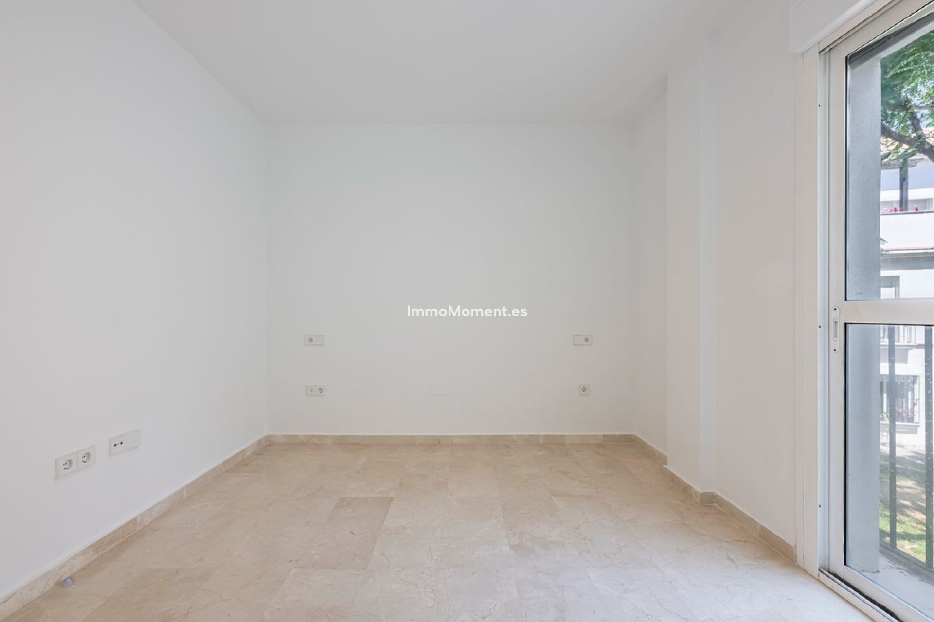 Reventa - Apartamento - Estepona  - Cancelada