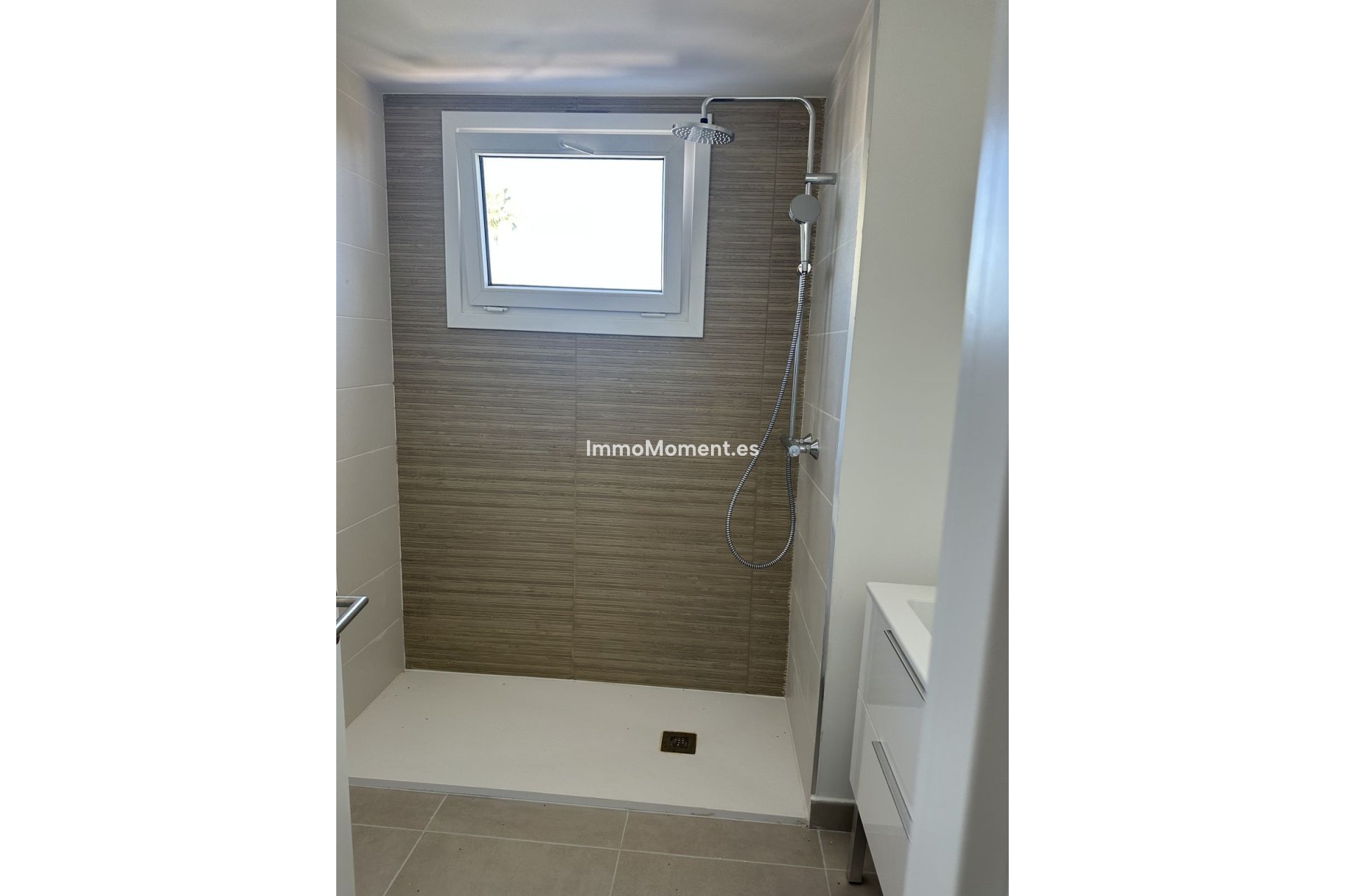 Reventa - Apartamento - Estepona  - Cancelada