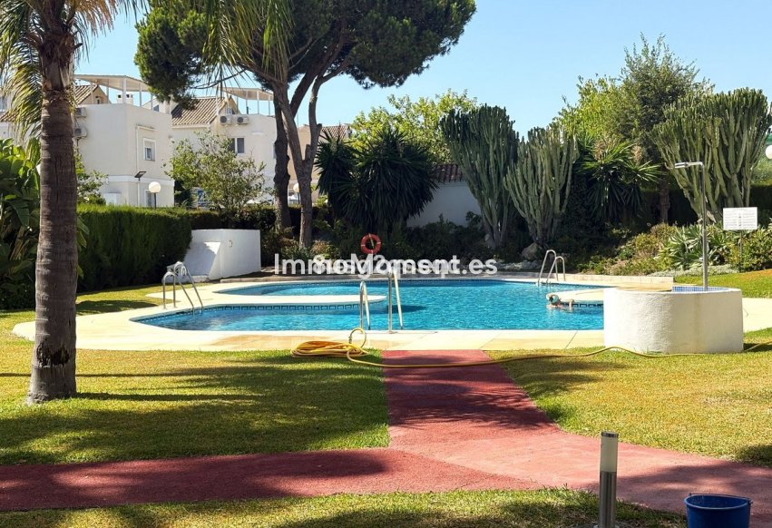 Reventa - Apartamento - Estepona  - Costalita