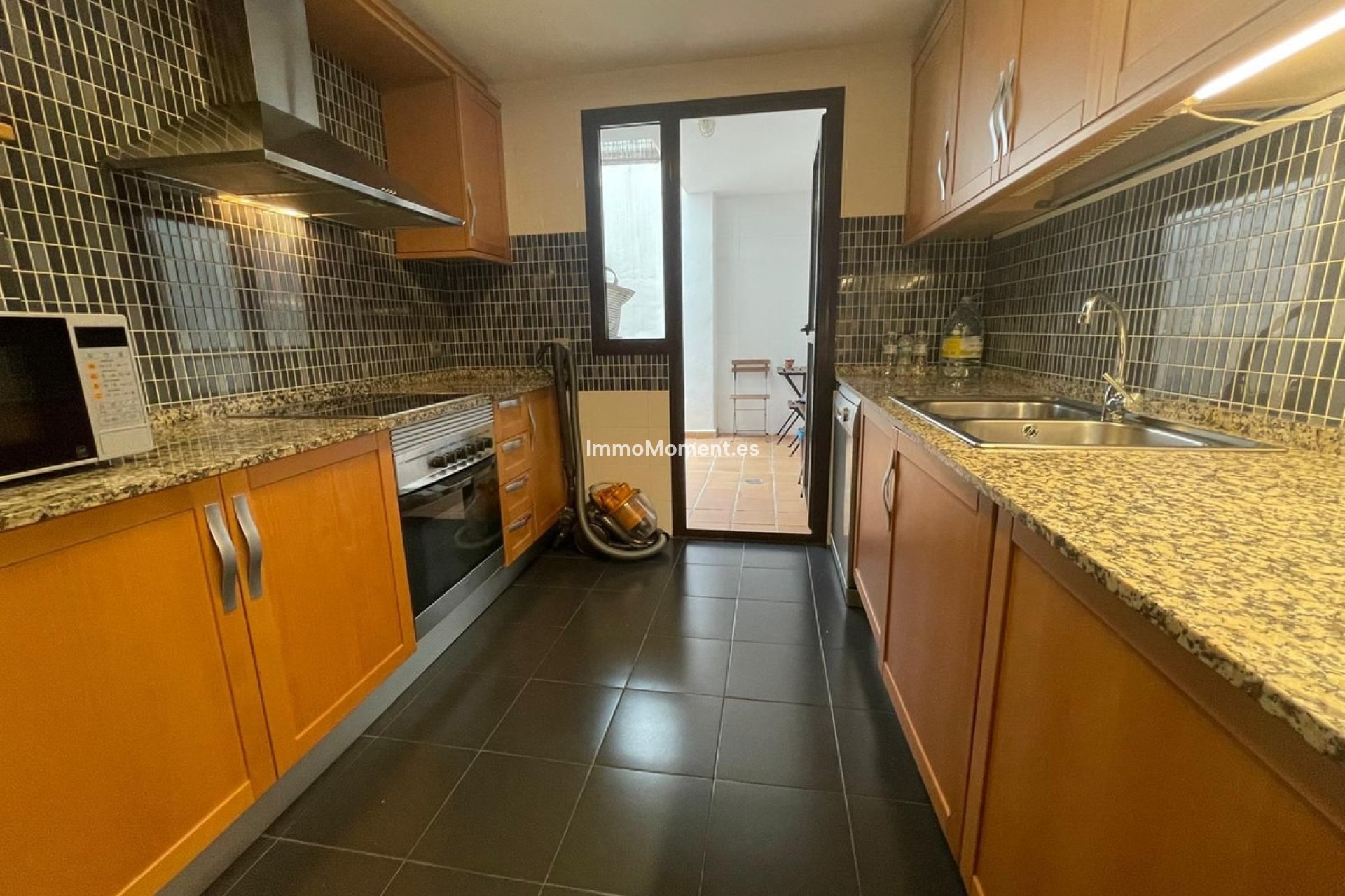 Reventa - Apartamento - Estepona  - Estepona Centro