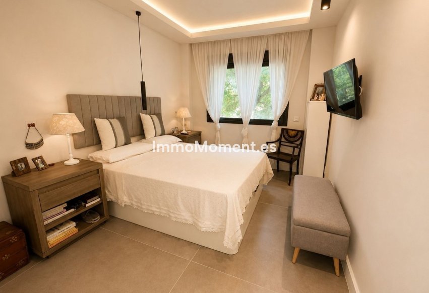 Reventa - Apartamento - Estepona  - Estepona Centro