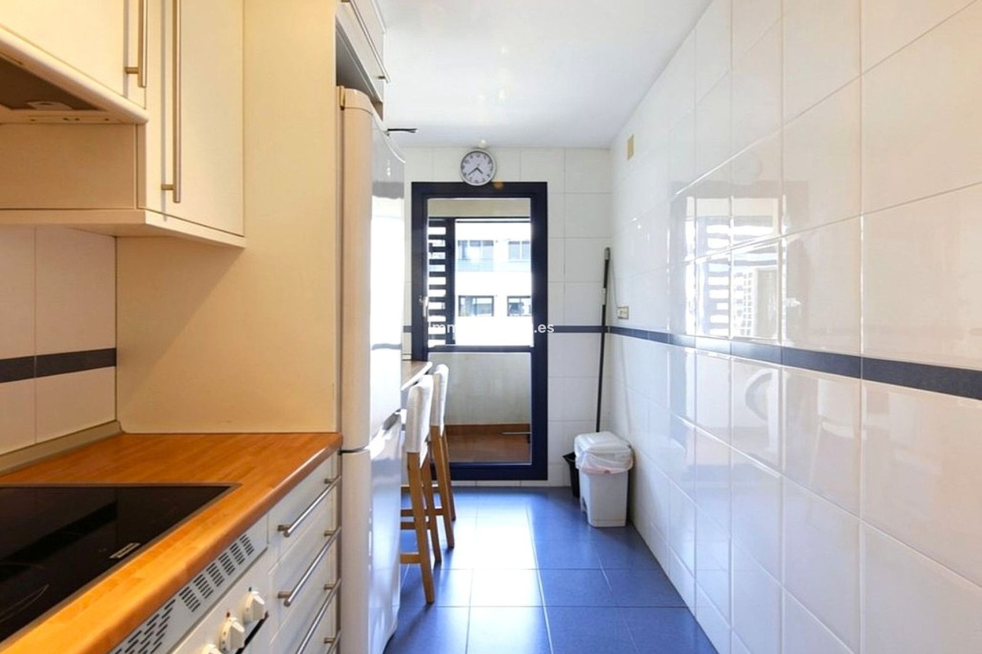Reventa - Apartamento - Estepona  - Estepona Centro