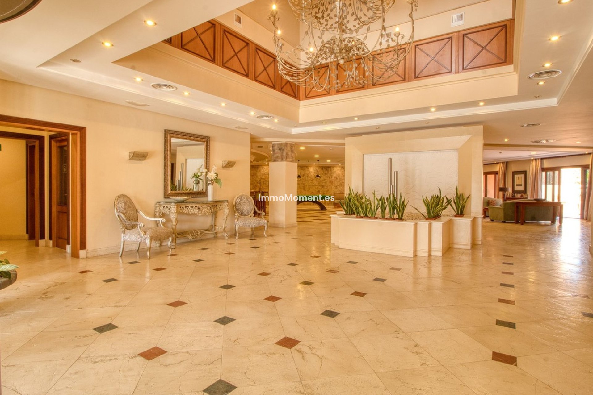 Reventa - Apartamento - Estepona  - Estepona Centro