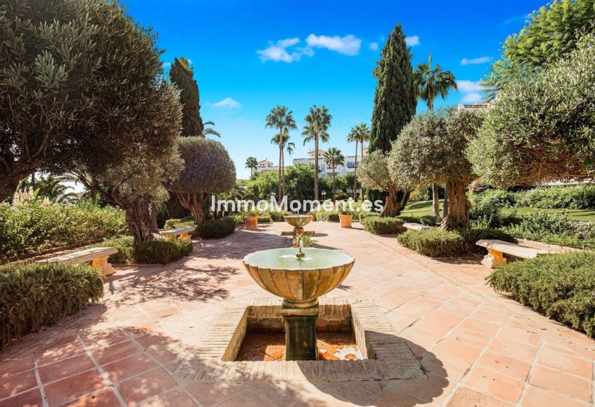 Reventa - Apartamento - Estepona  - Estepona Centro
