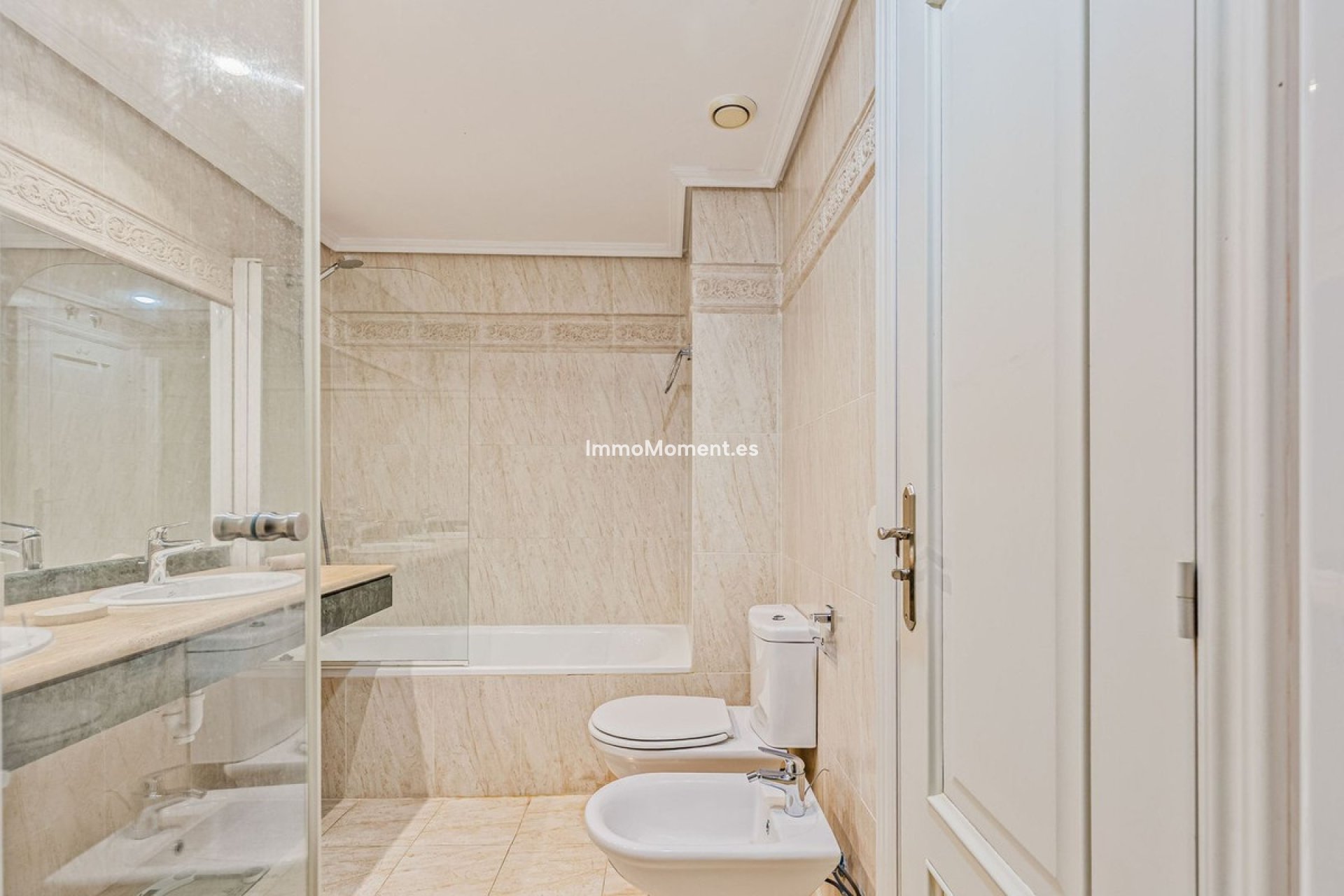 Reventa - Apartamento - Estepona  - Estepona Centro