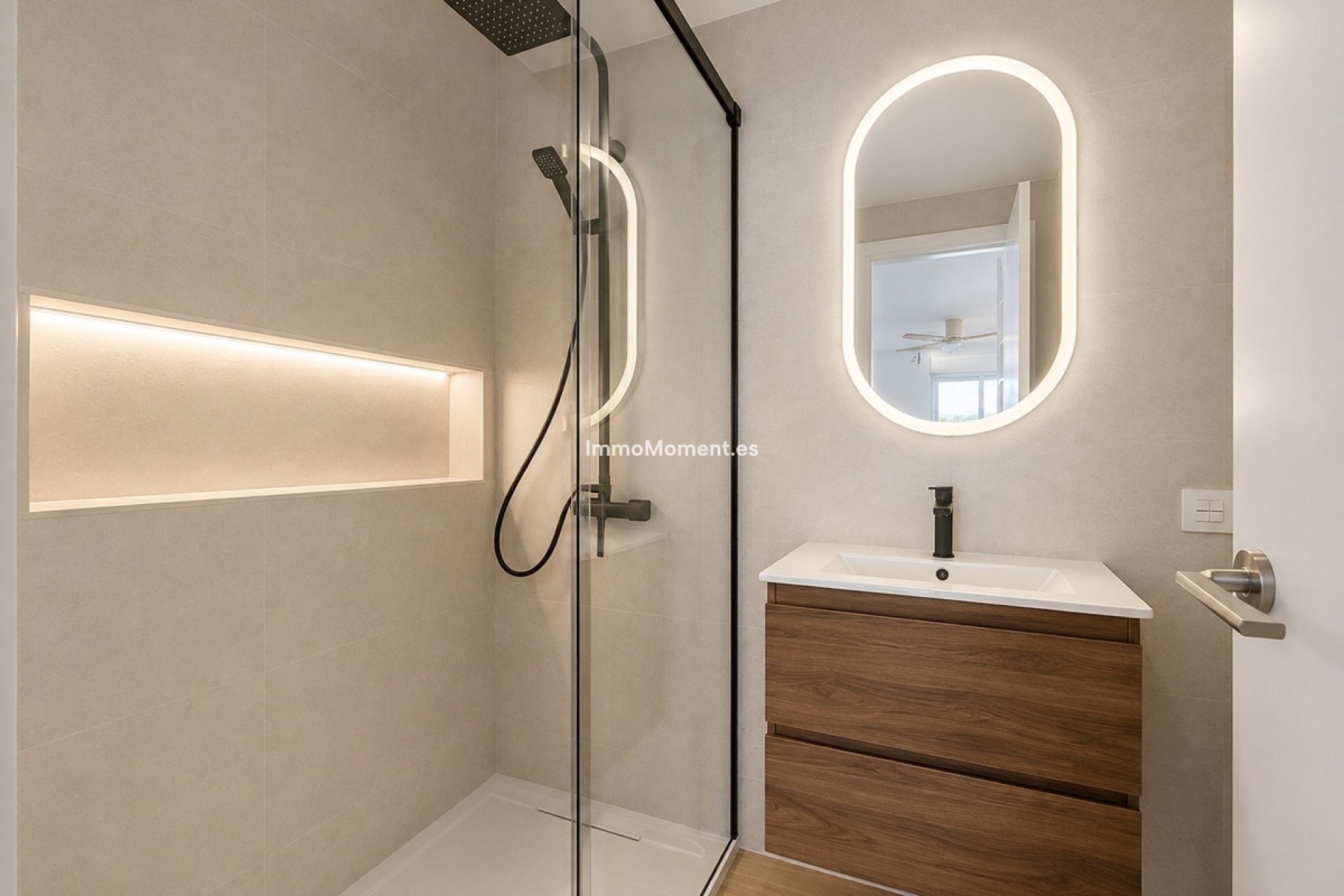 Reventa - Apartamento - Estepona  - Estepona Centro