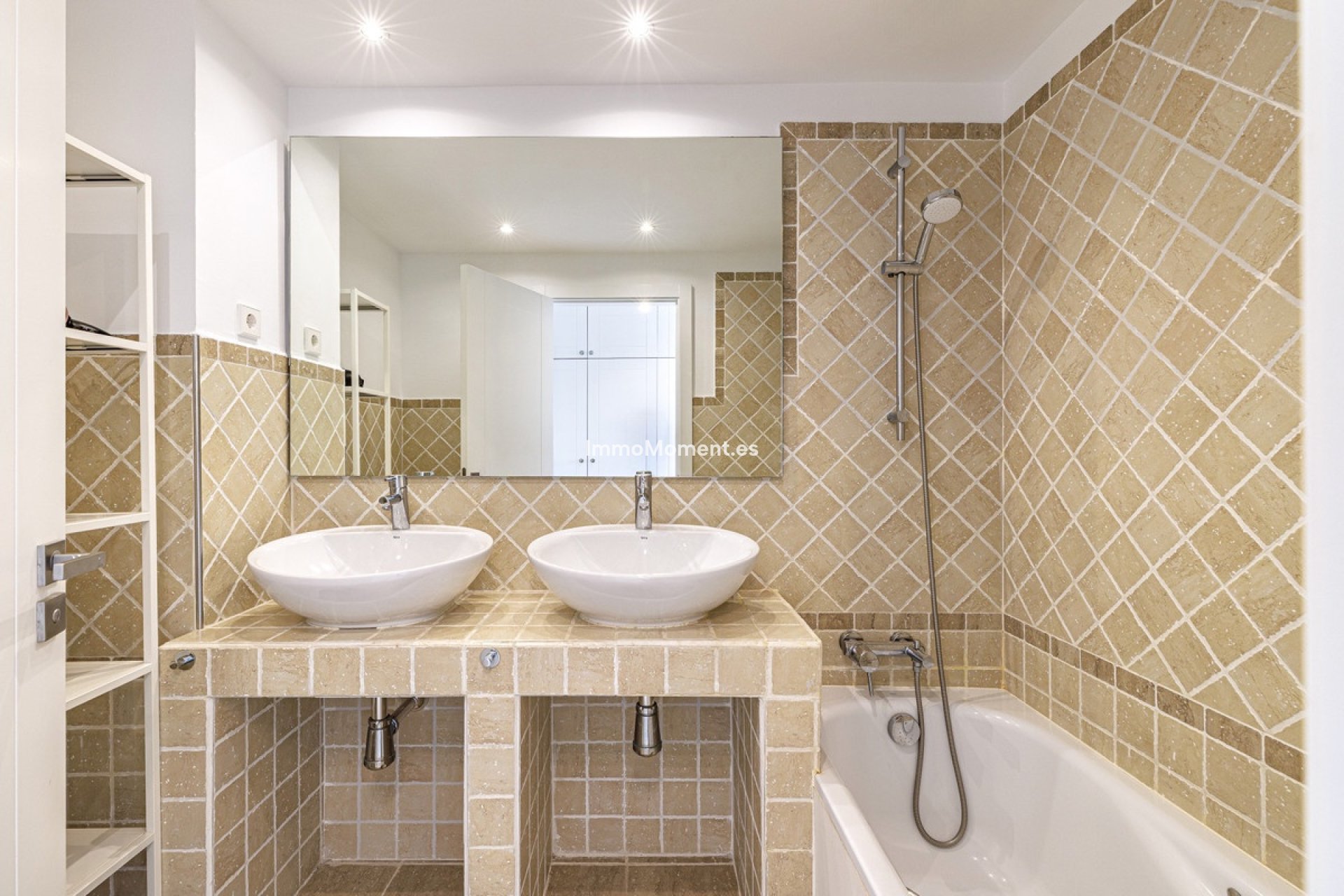 Reventa - Apartamento - Estepona  - Estepona Centro