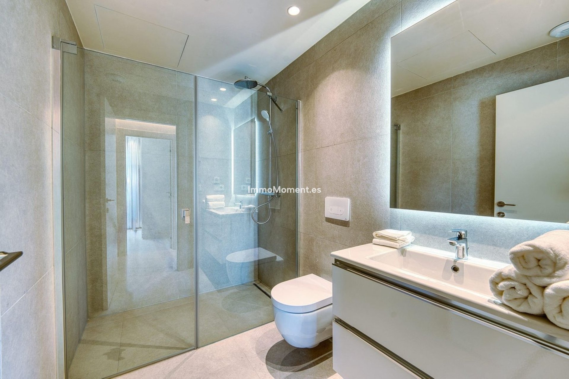 Reventa - Apartamento - Estepona  - Estepona Centro