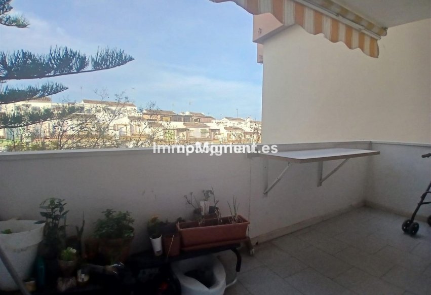 Reventa - Apartamento - Estepona  - Estepona Centro