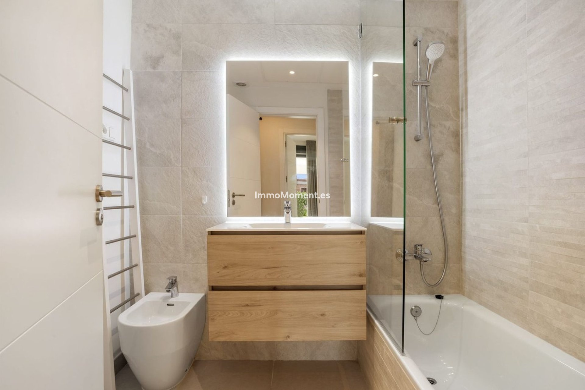 Reventa - Apartamento - Estepona  - Estepona Centro