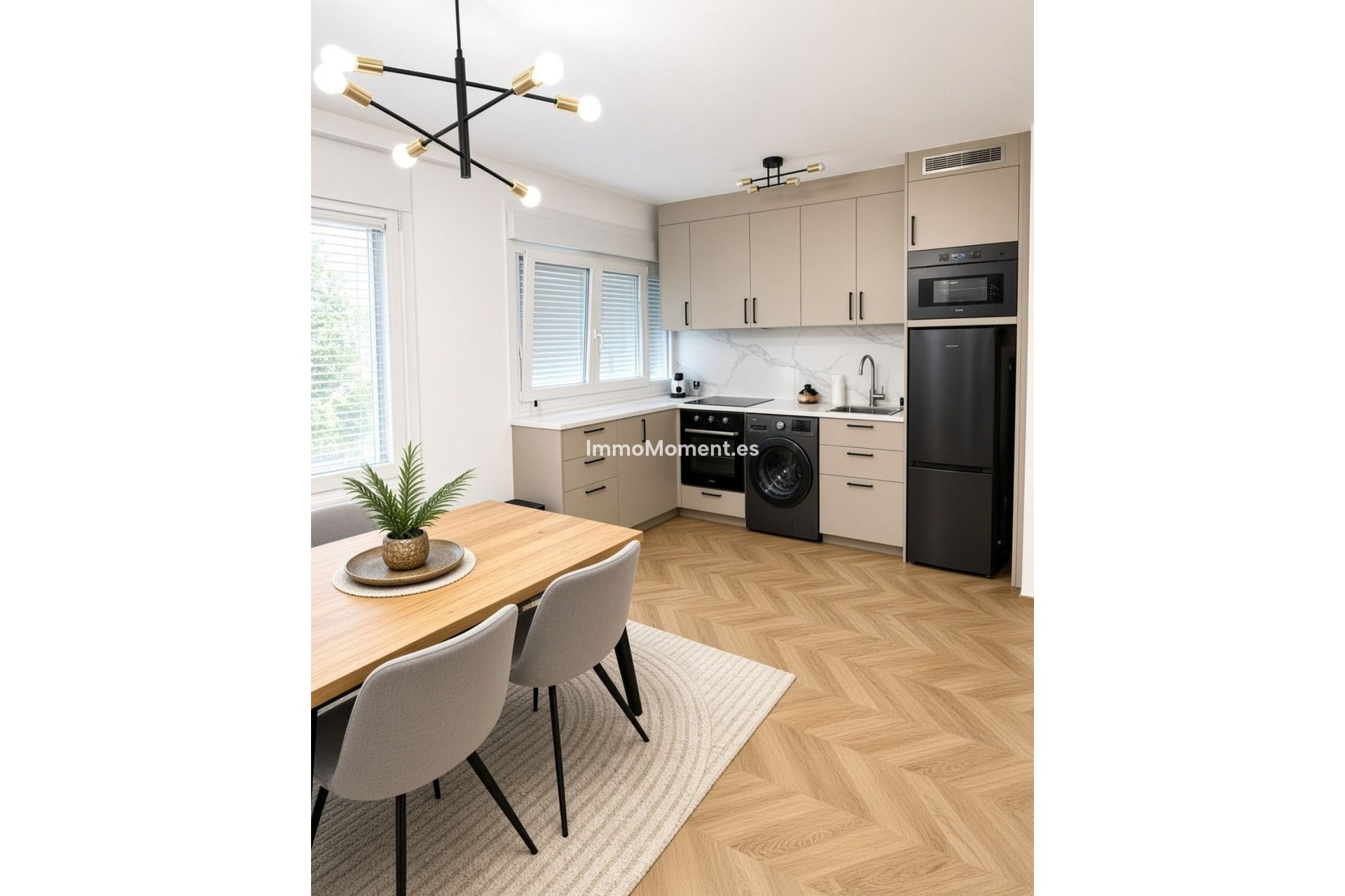 Reventa - Apartamento - Estepona  - Estepona Centro