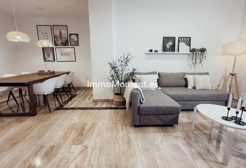 Reventa - Apartamento - Estepona  - Estepona Centro