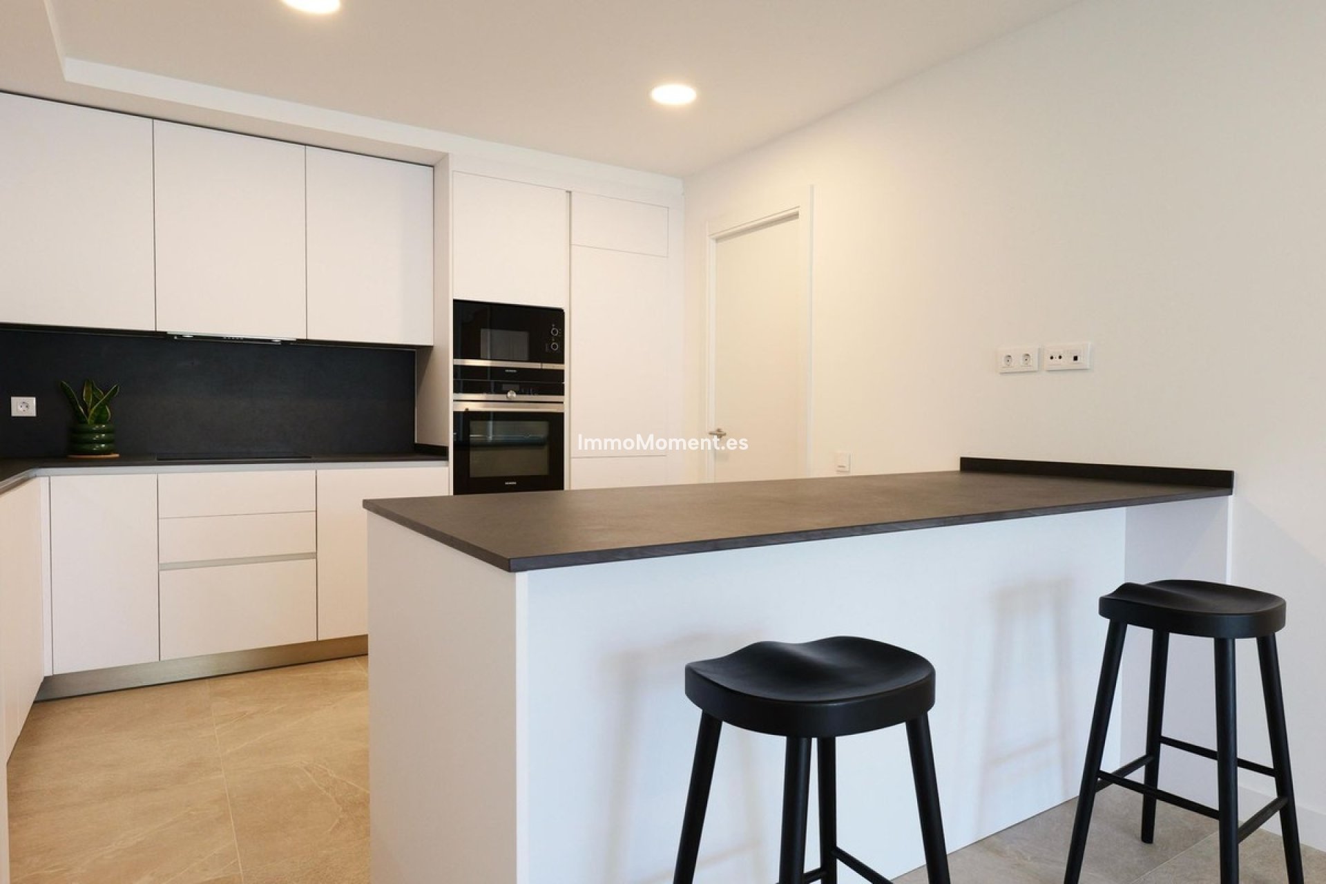 Reventa - Apartamento - Estepona  - Estepona Centro