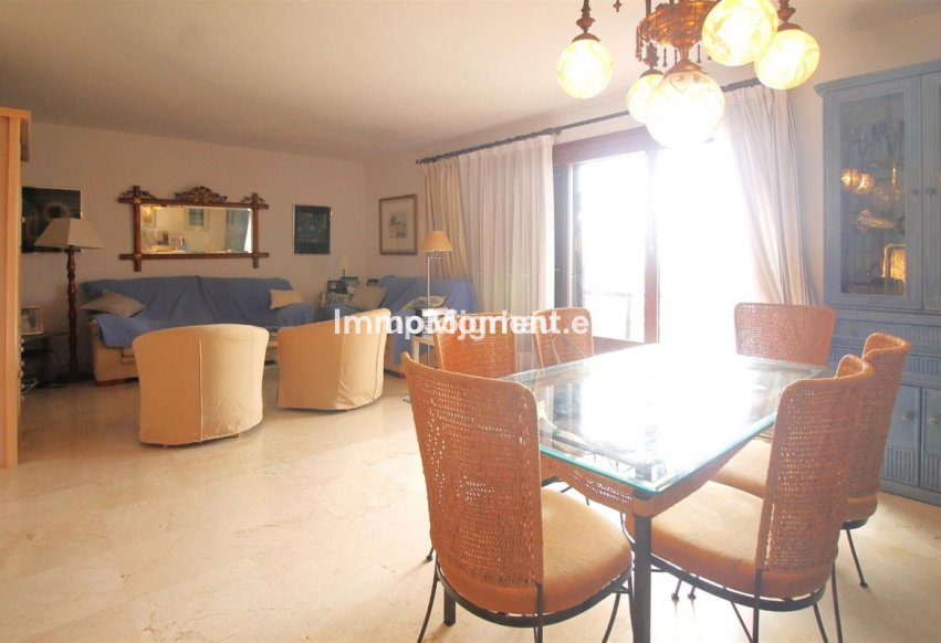 Reventa - Apartamento - Estepona  - Estepona Centro