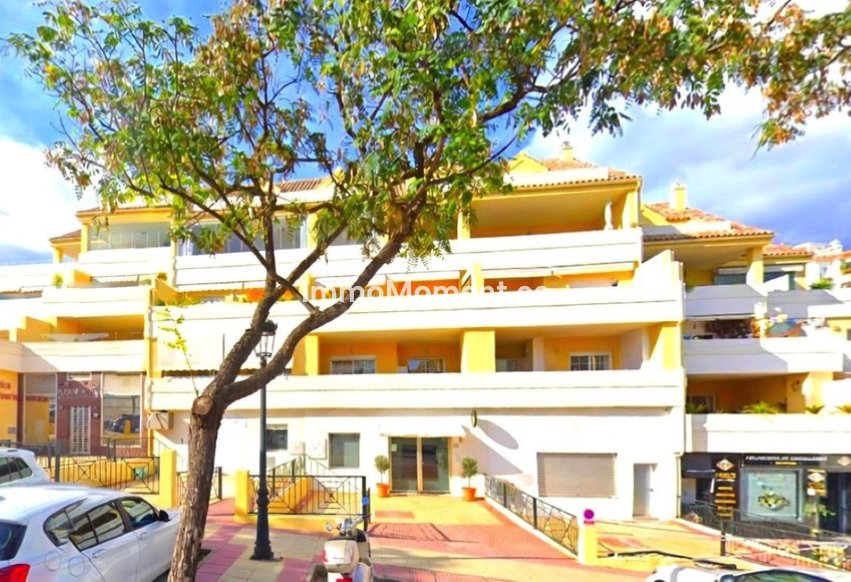 Reventa - Apartamento - Estepona  - Estepona Centro