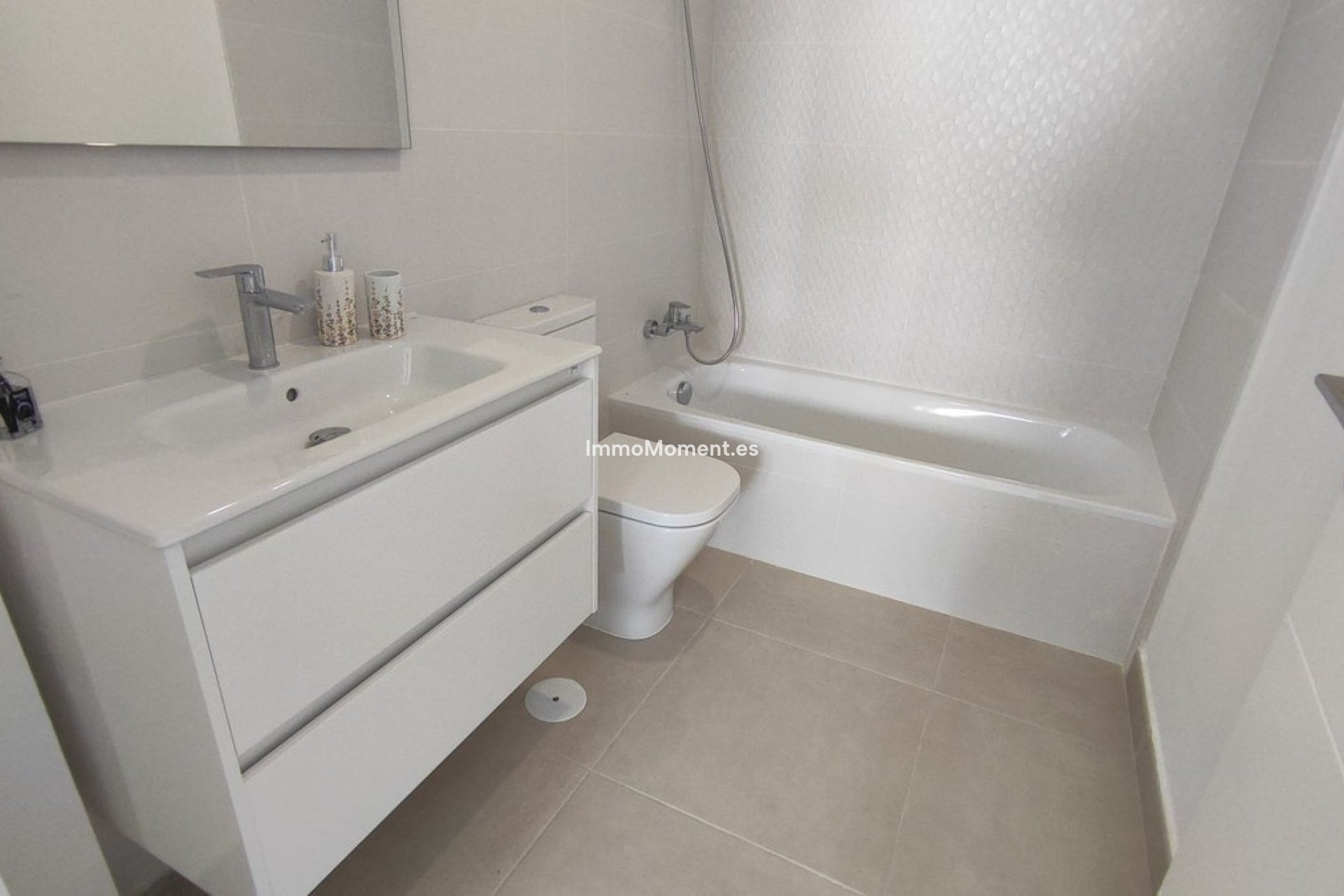 Reventa - Apartamento - Estepona  - Estepona Centro