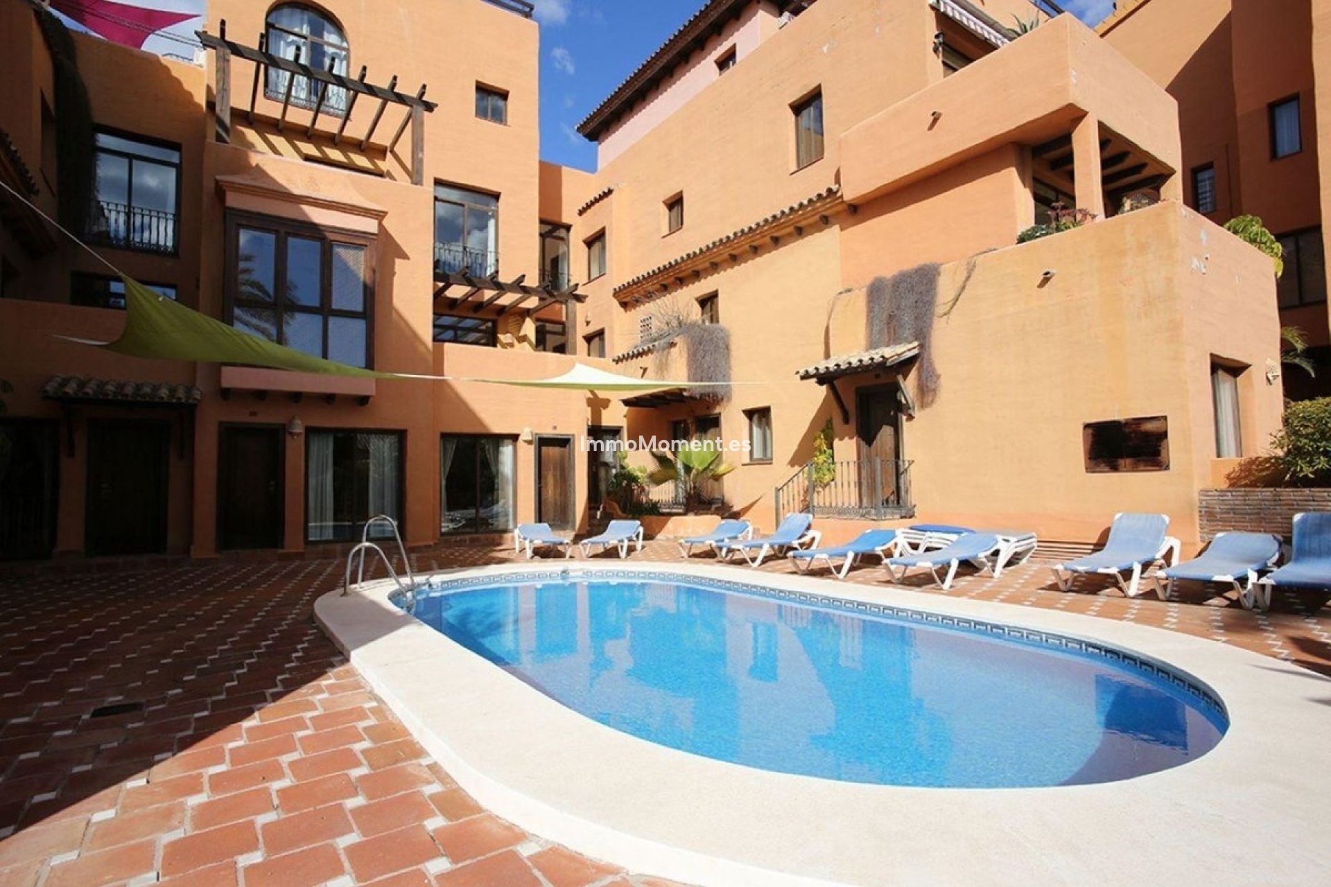 Reventa - Apartamento - Estepona  - Estepona Centro