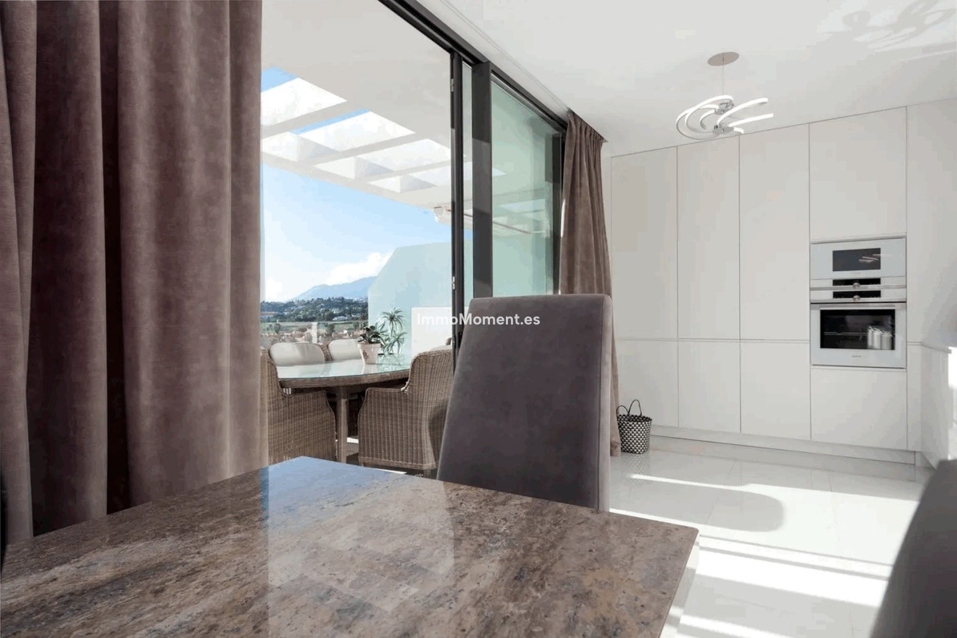 Reventa - Apartamento - Estepona  - Estepona Centro