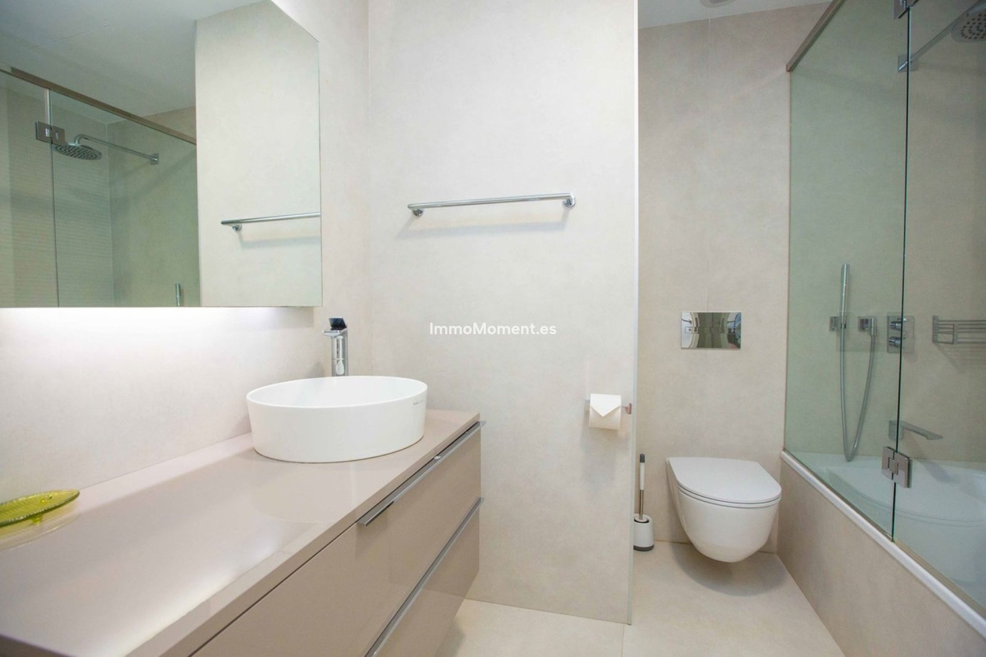 Reventa - Apartamento - Estepona  - Estepona Centro