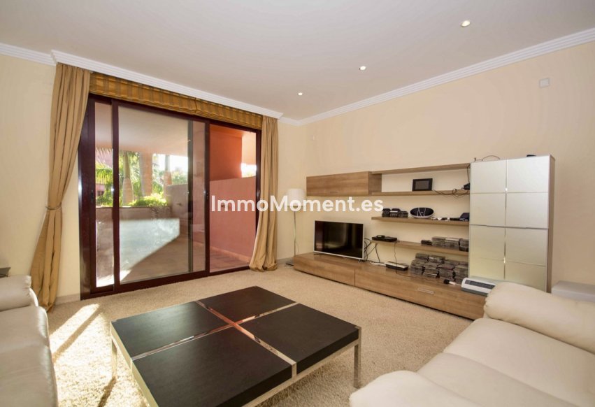 Reventa - Apartamento - Estepona  - Estepona Centro