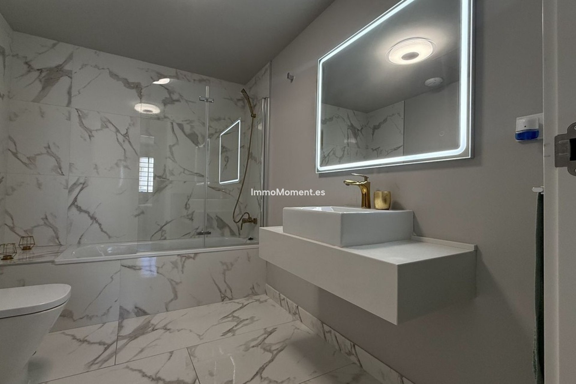 Reventa - Apartamento - Estepona  - Estepona Centro