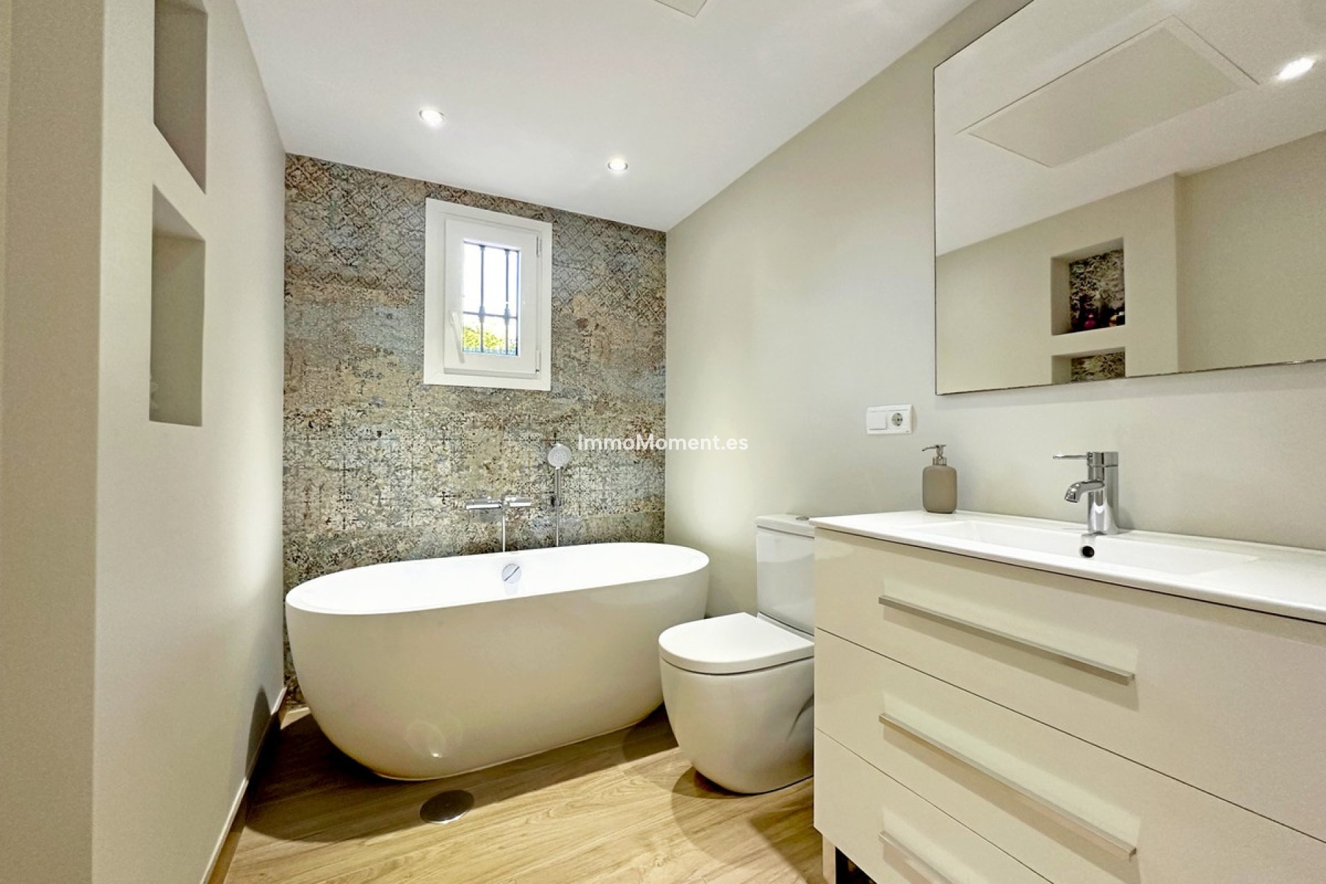 Reventa - Apartamento - Estepona  - Estepona Centro