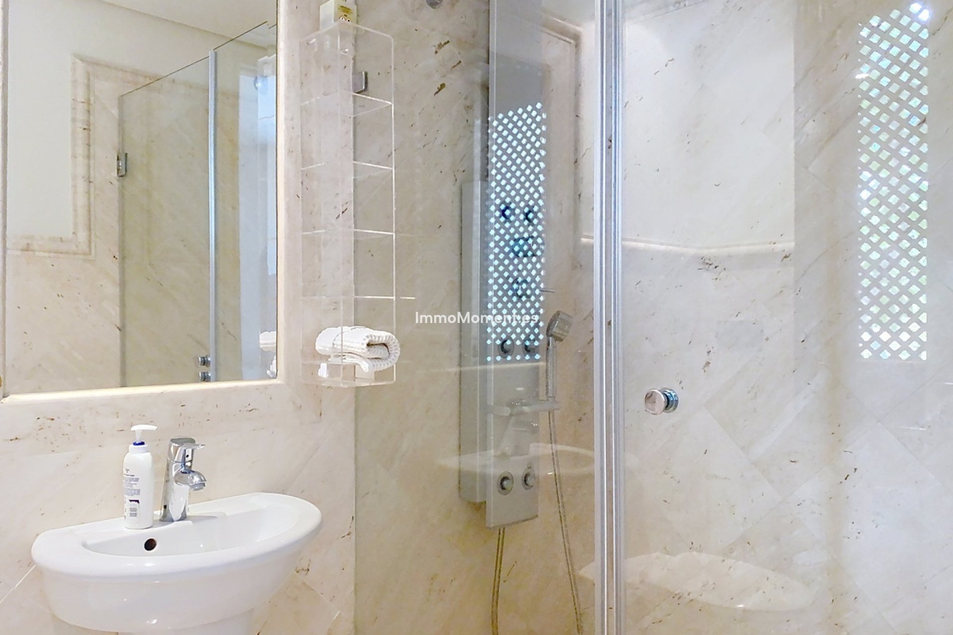 Reventa - Apartamento - Estepona  - Estepona Centro