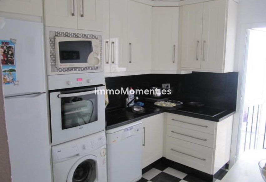 Reventa - Apartamento - Estepona  - Estepona Centro
