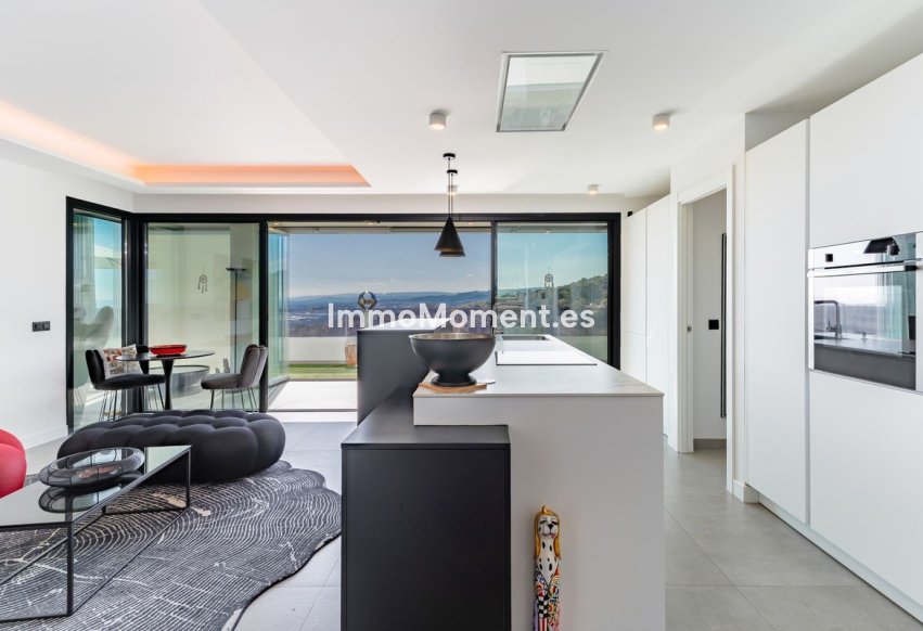 Reventa - Apartamento - Estepona  - Estepona Centro