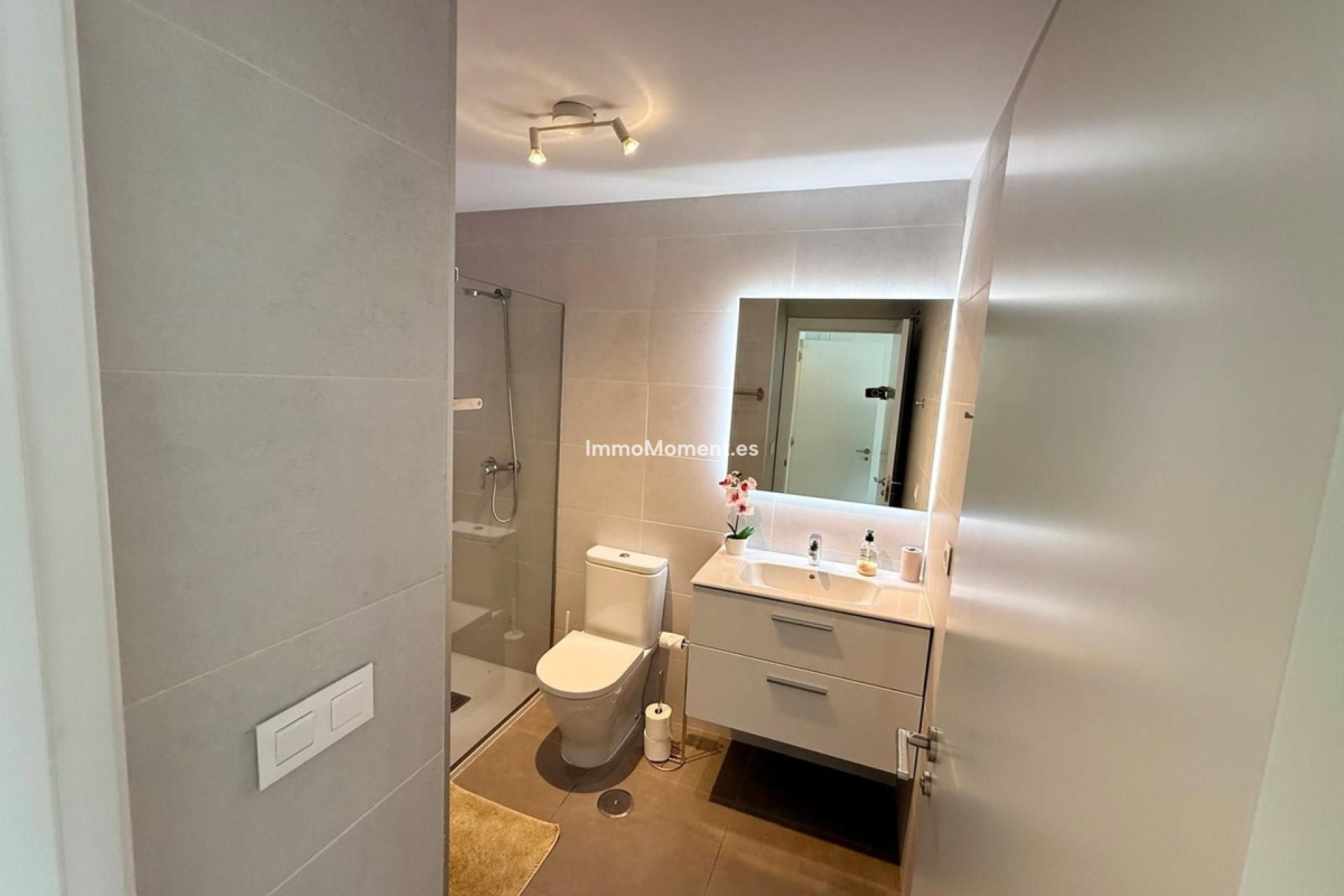 Reventa - Apartamento - Estepona  - Estepona Centro