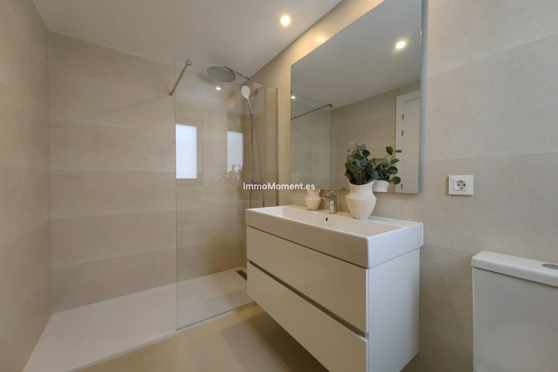 Reventa - Apartamento - Estepona  - Estepona Centro