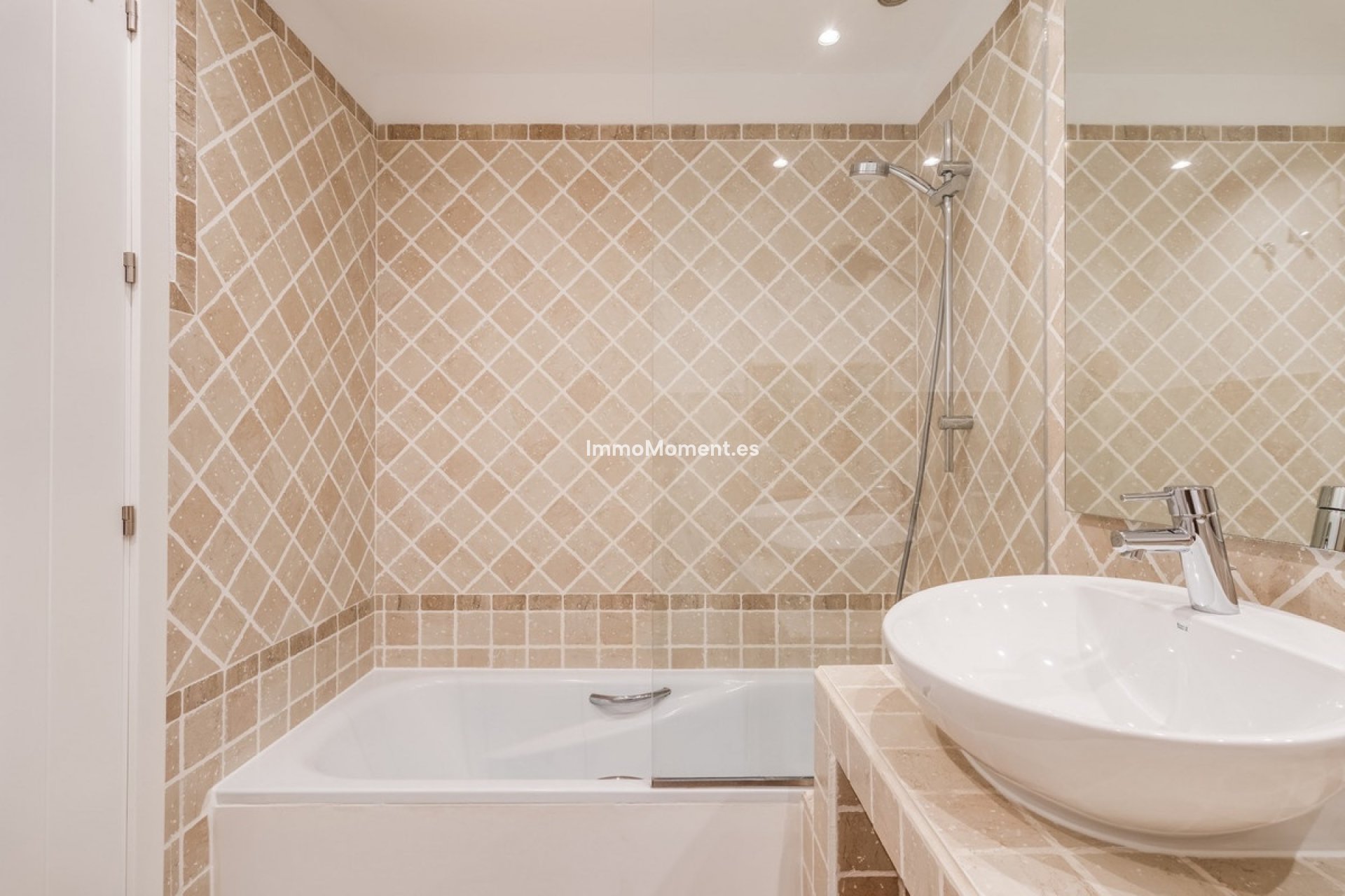 Reventa - Apartamento - Estepona  - Estepona Centro