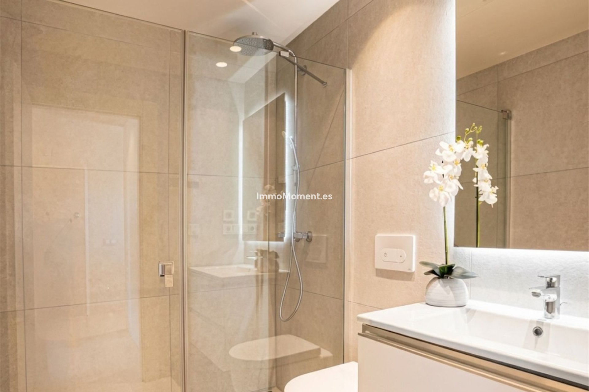 Reventa - Apartamento - Estepona  - Estepona Centro