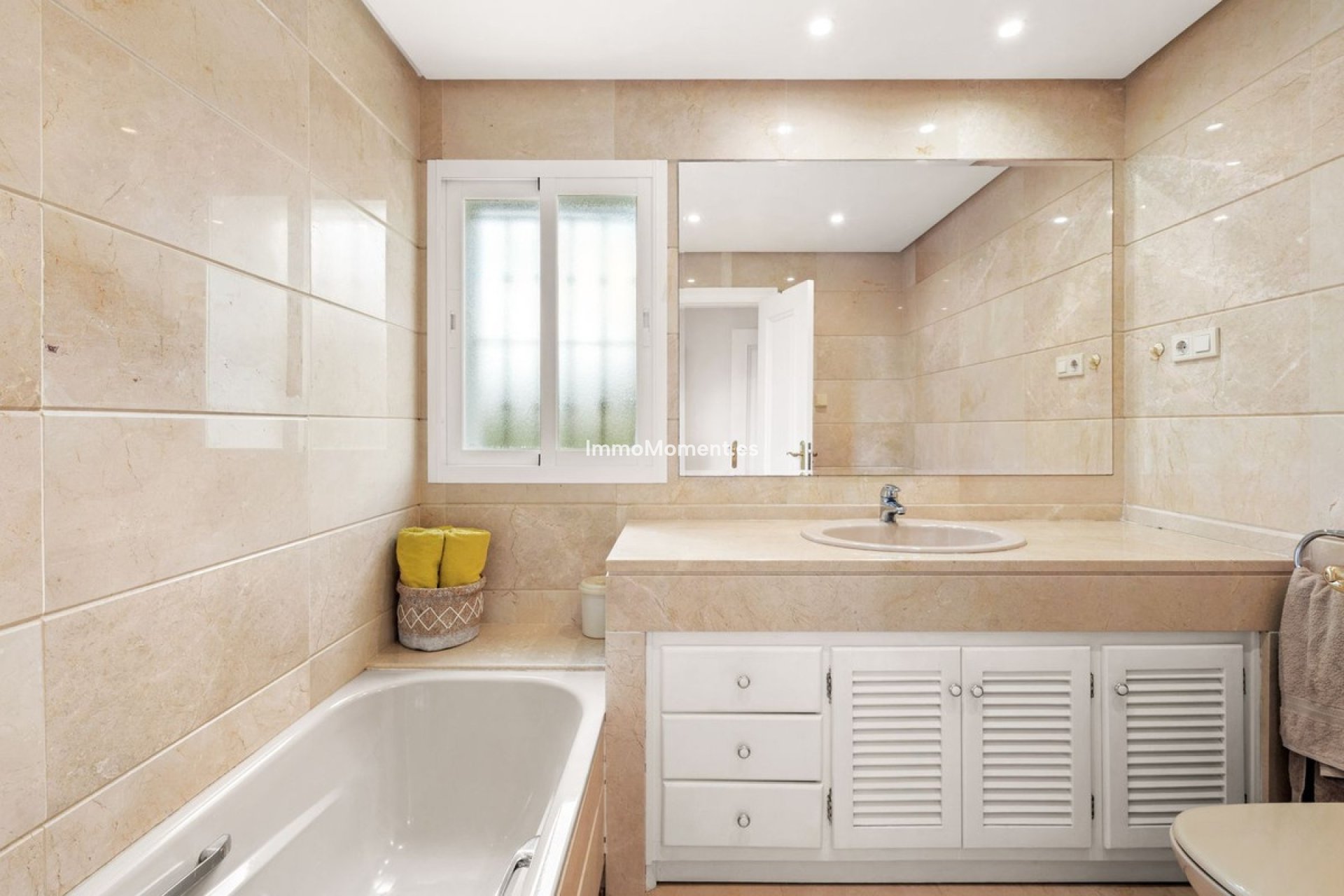 Reventa - Apartamento - Estepona  - Estepona Centro