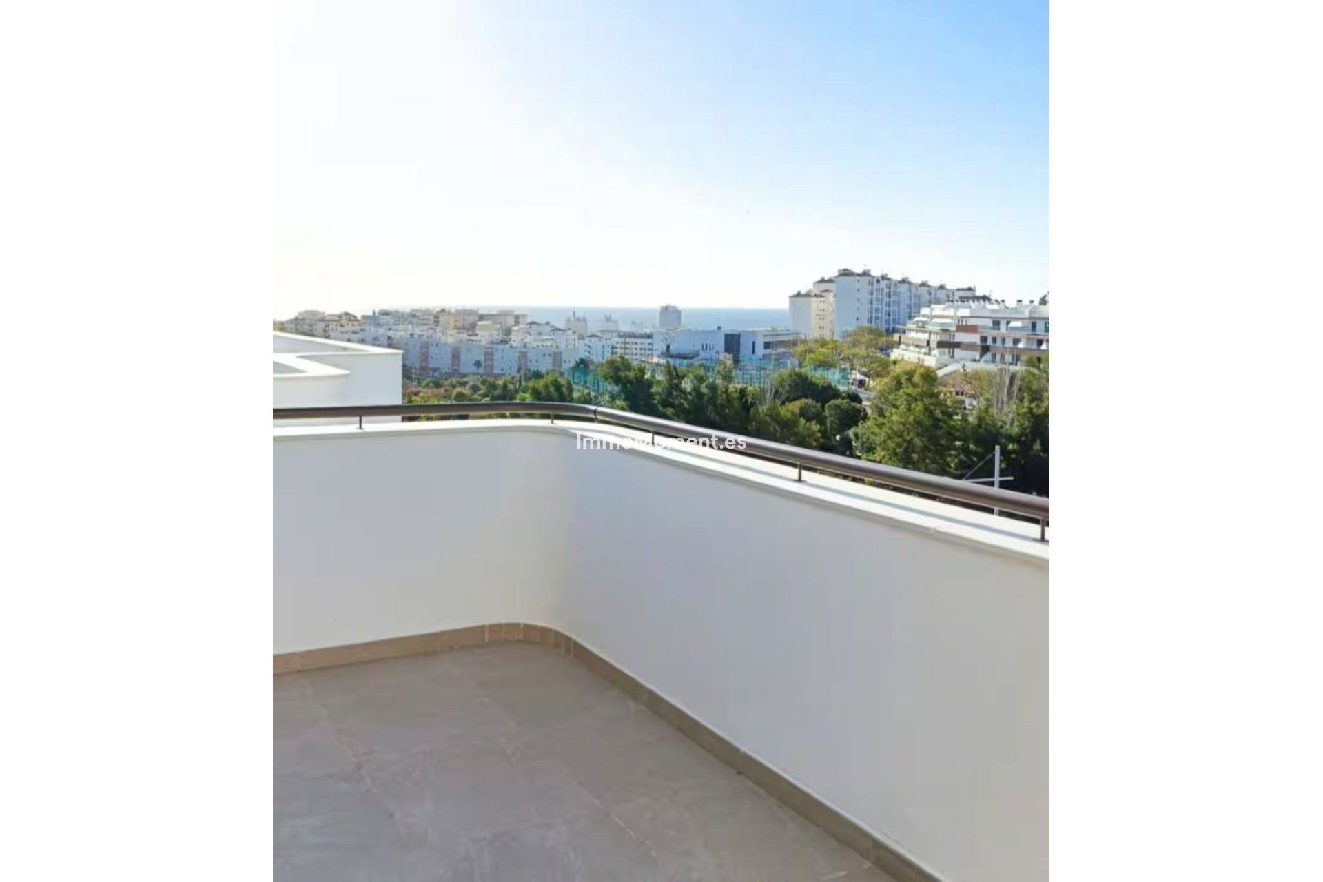 Reventa - Apartamento - Estepona  - Estepona Centro